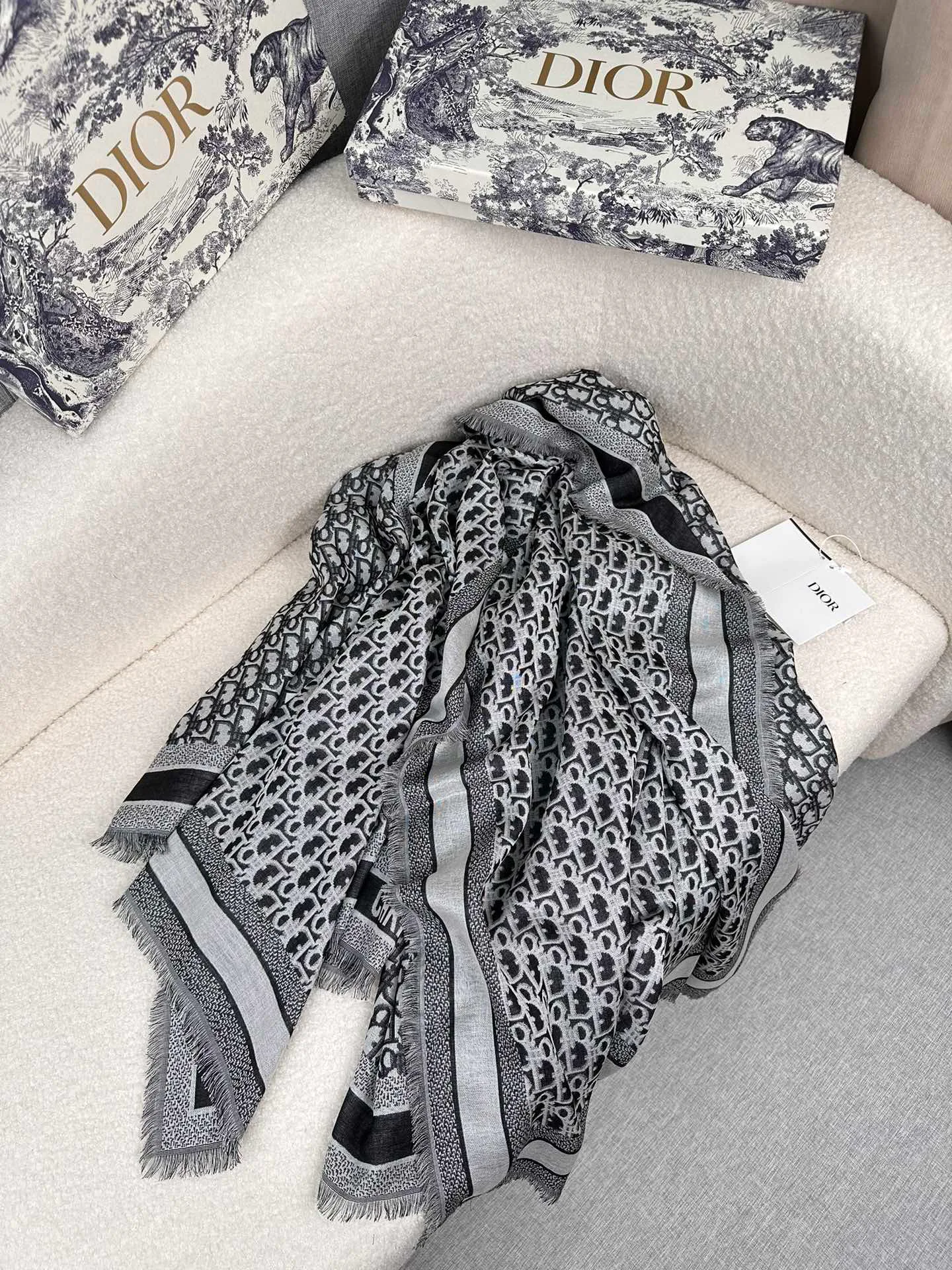 Платки Christian Dior 966301