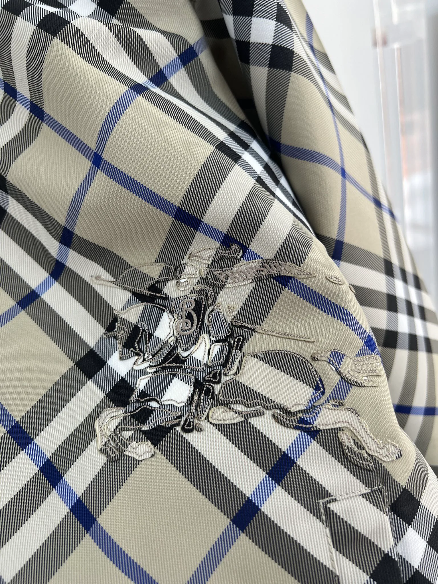 Куртки И Пуховики Женские Burberry 18415772