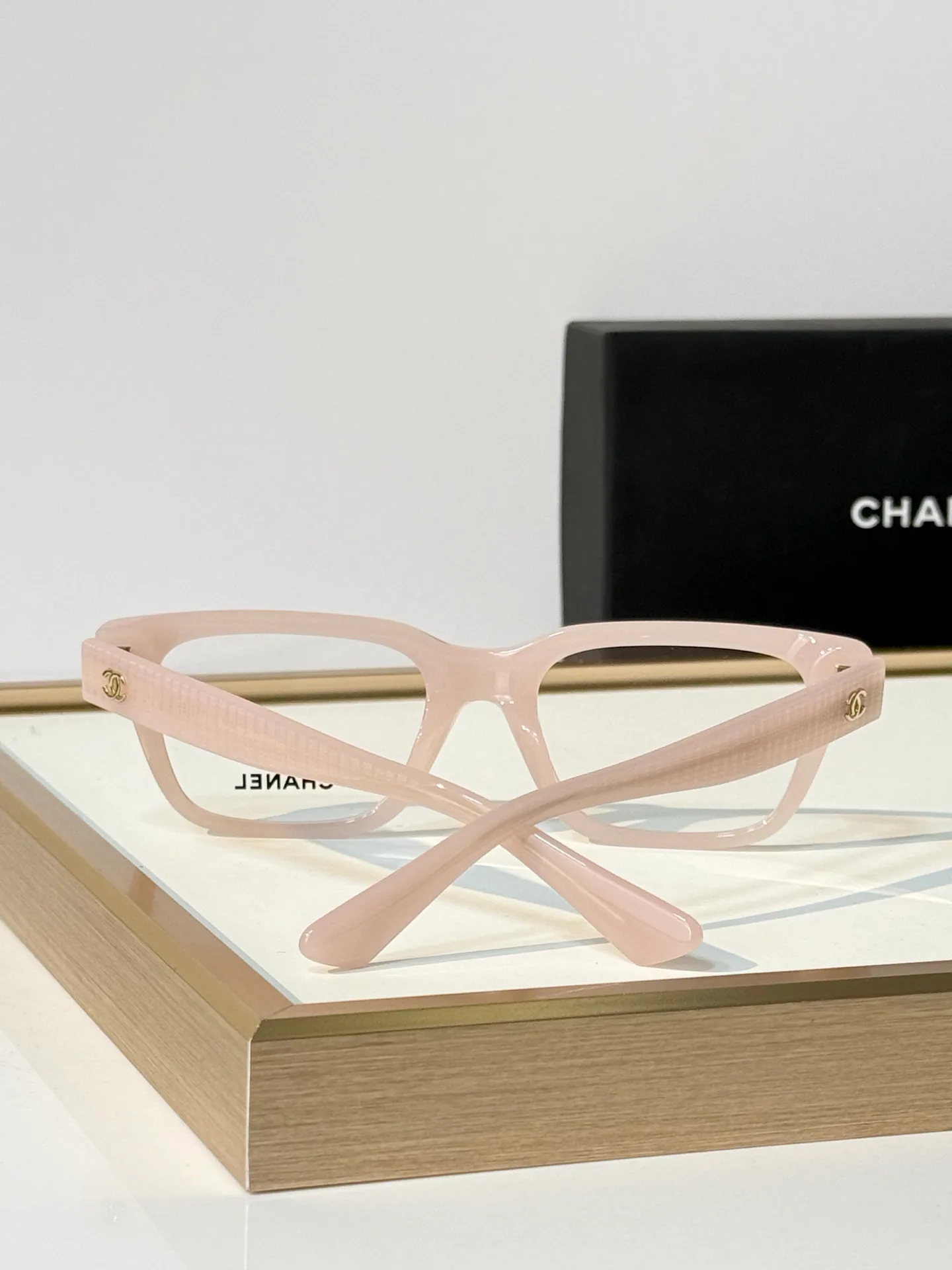 Очки Chanel 18602802