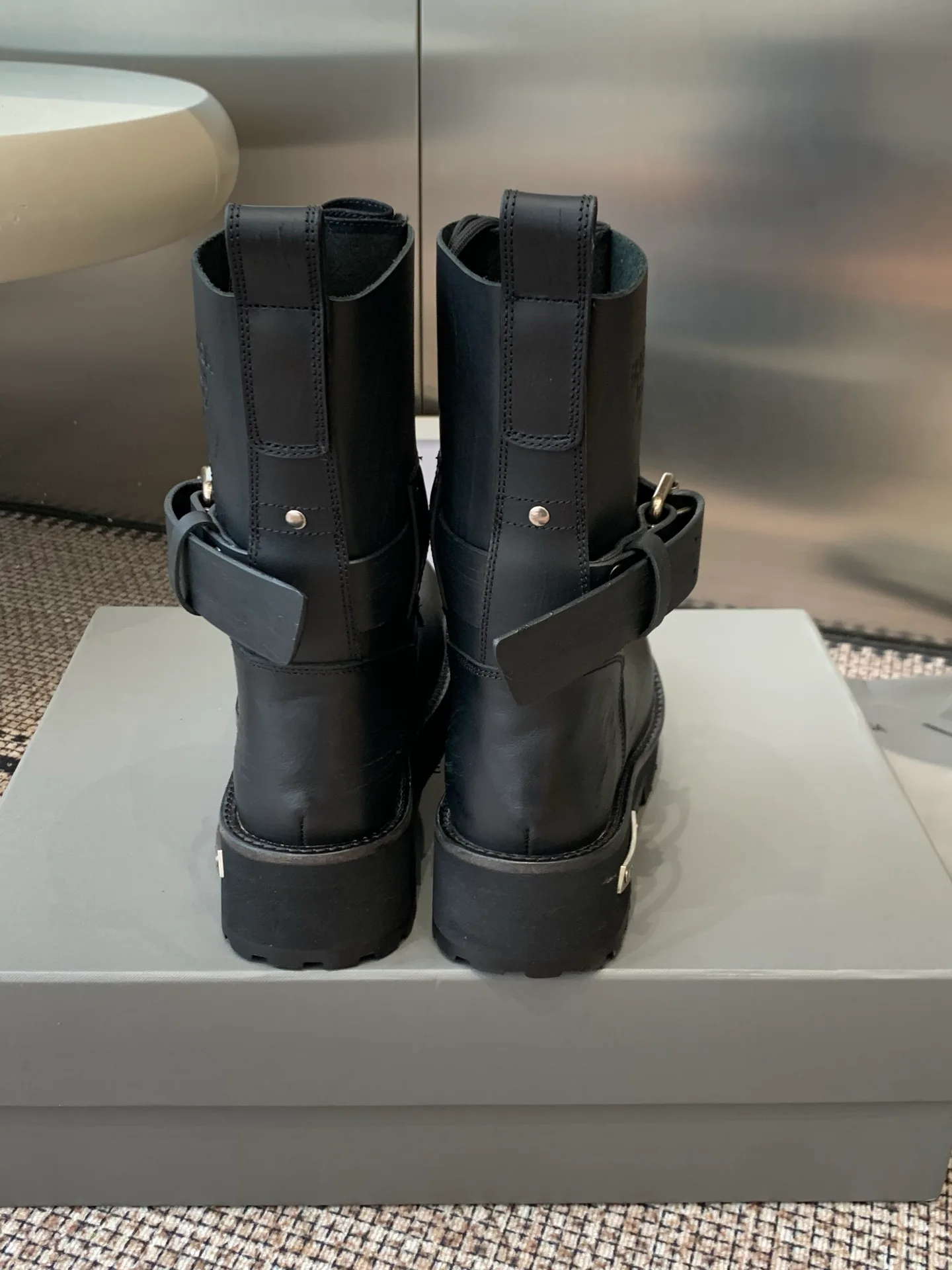 Ботинки Женские Balenciaga 18833526