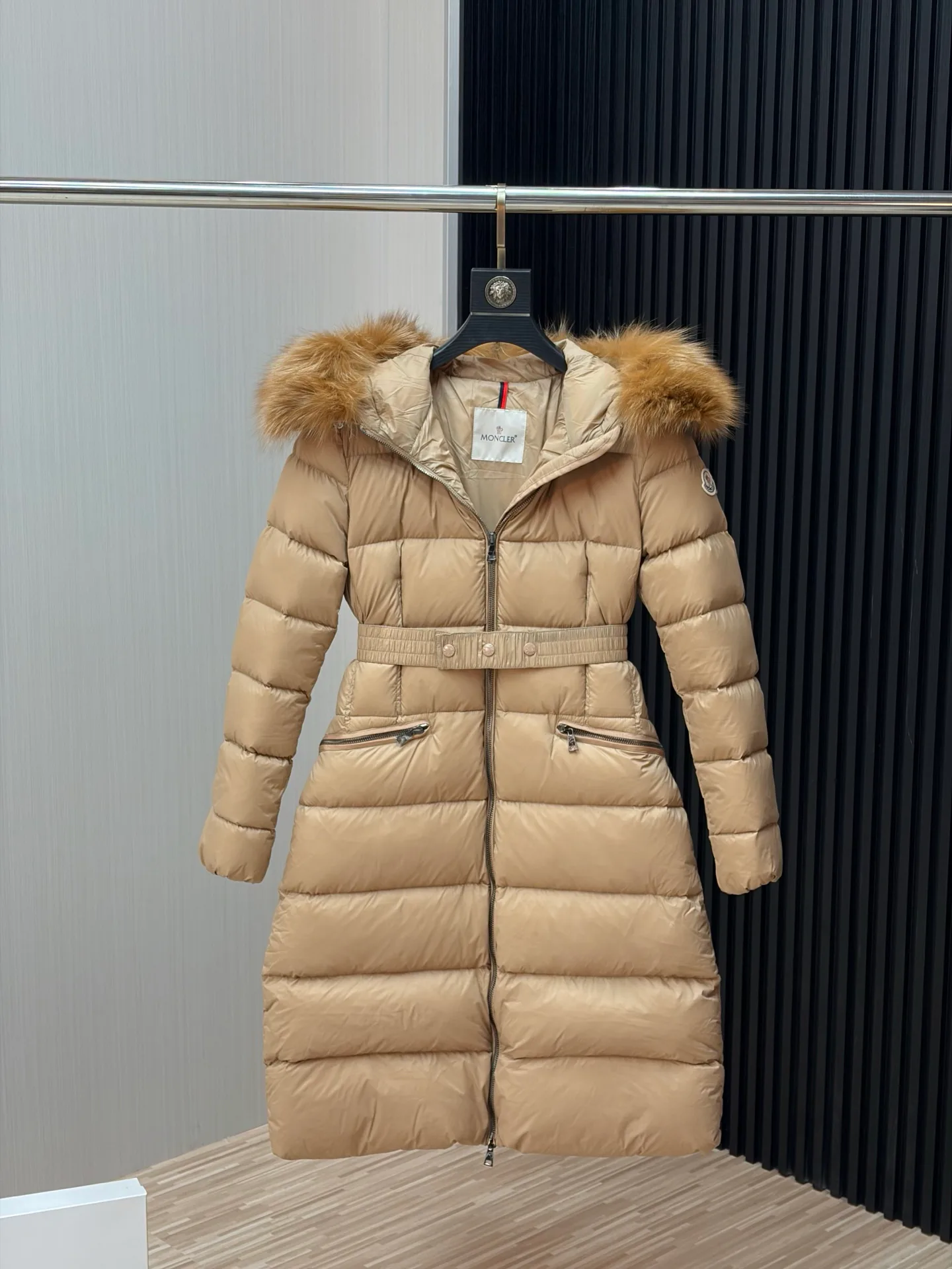 Куртки И Пуховики Женские Moncler 17926541