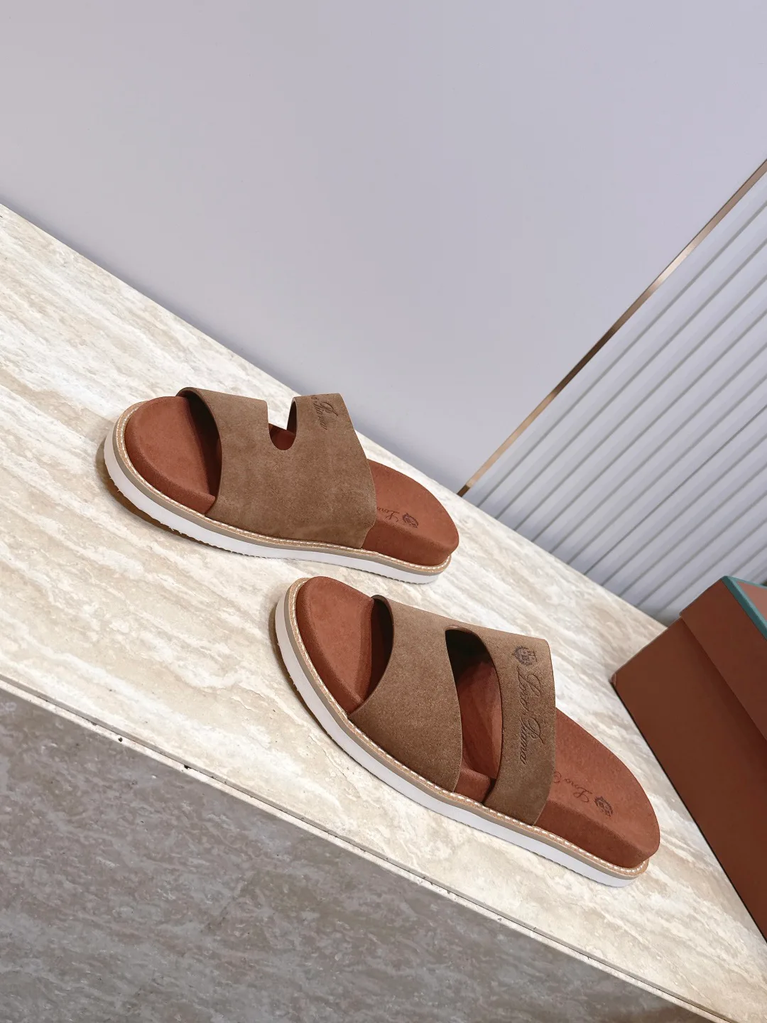 Шлепанцы Мужские Brunello Cucinelli 17366580