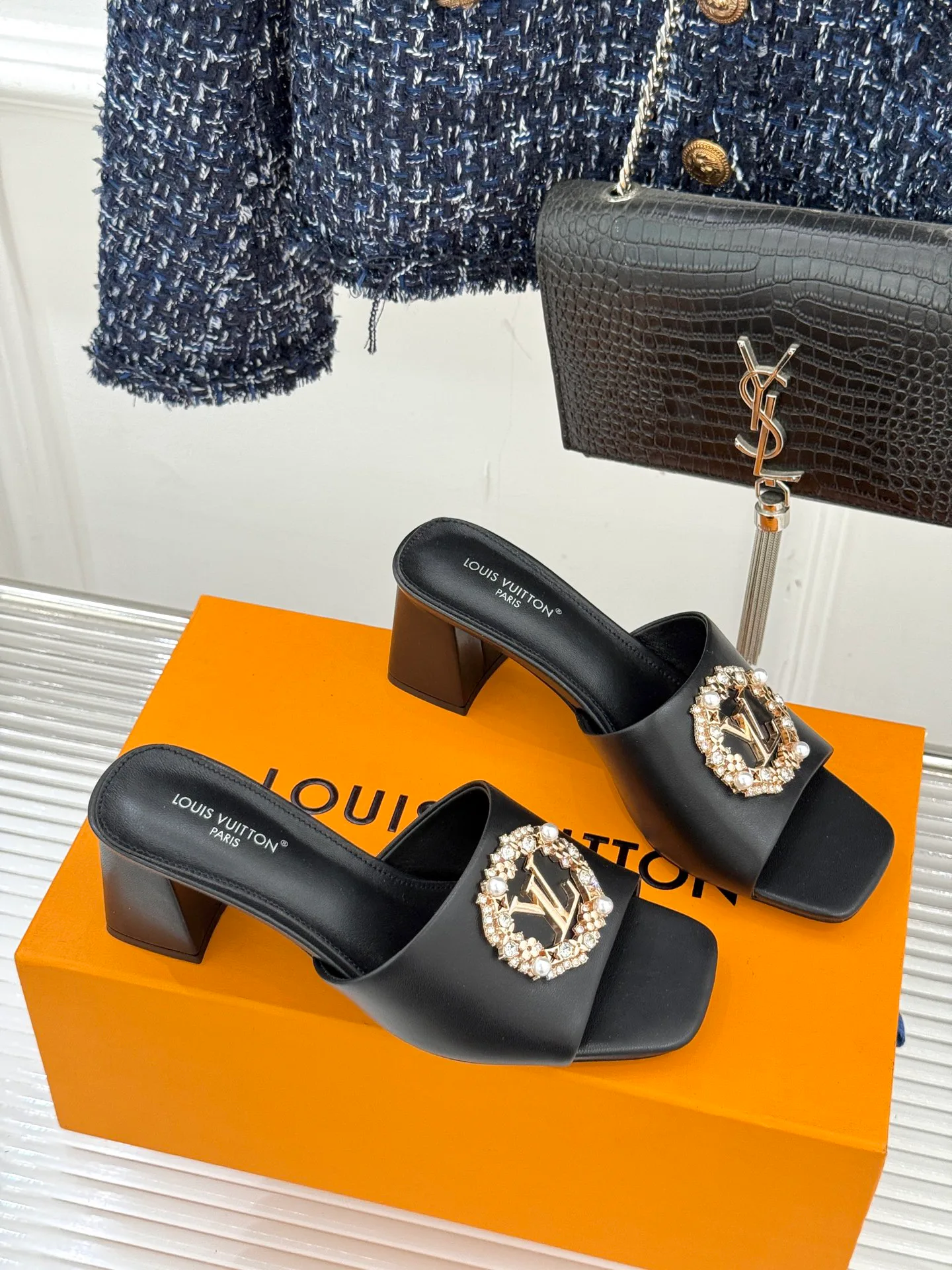 Босоножки Женские Louis Vuitton 2654671