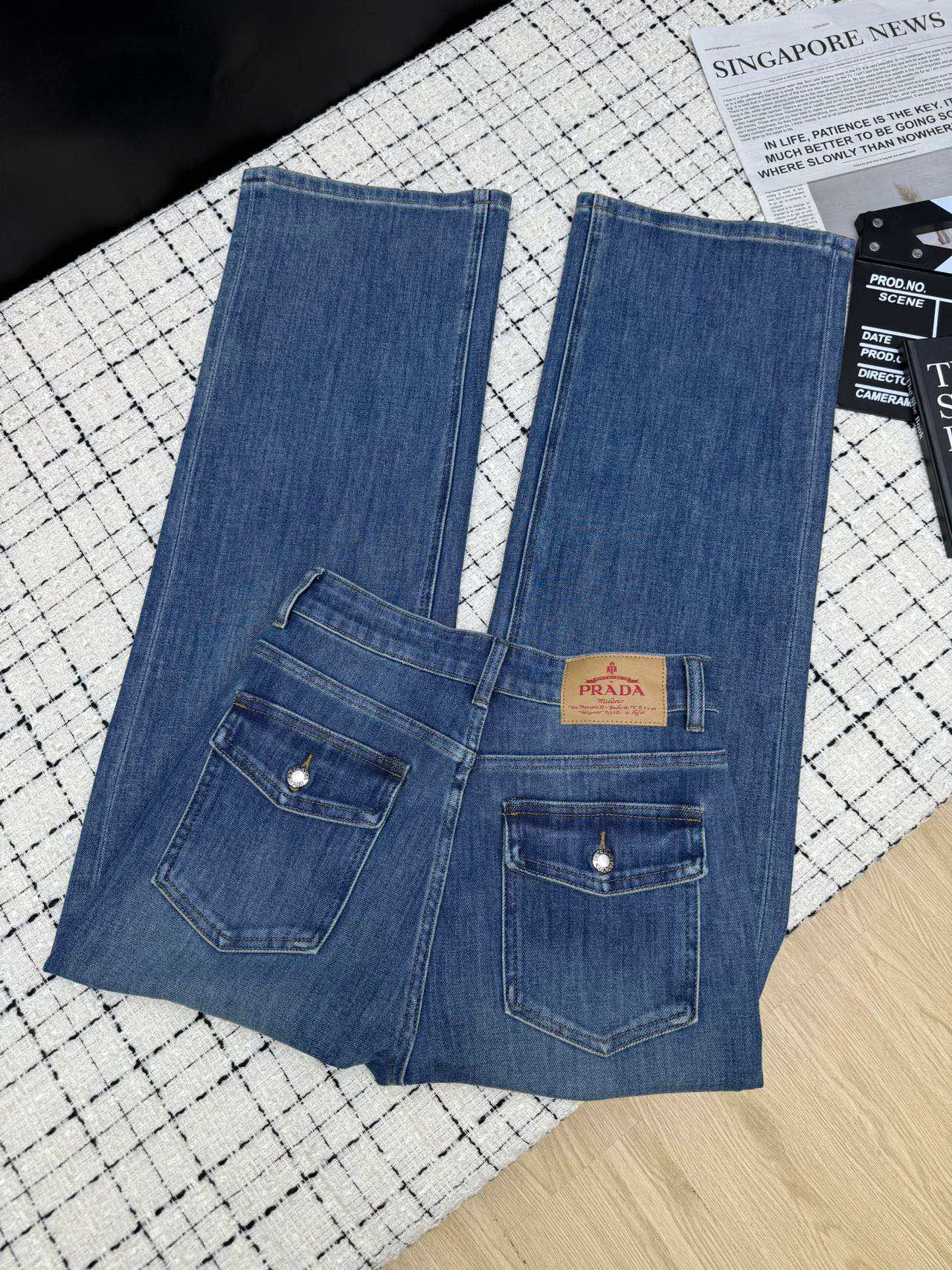 Джинсы Женские Prada 18885558