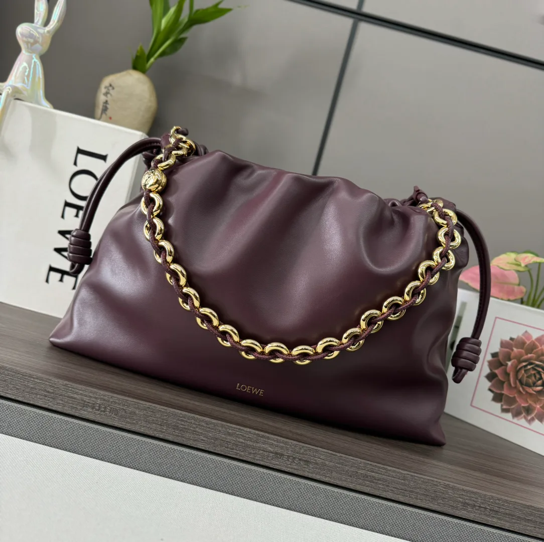 Классические Сумки Женские Loewe 11699882