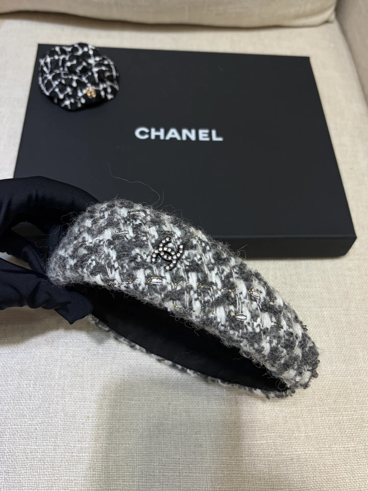 Головные Уборы Chanel 9480169