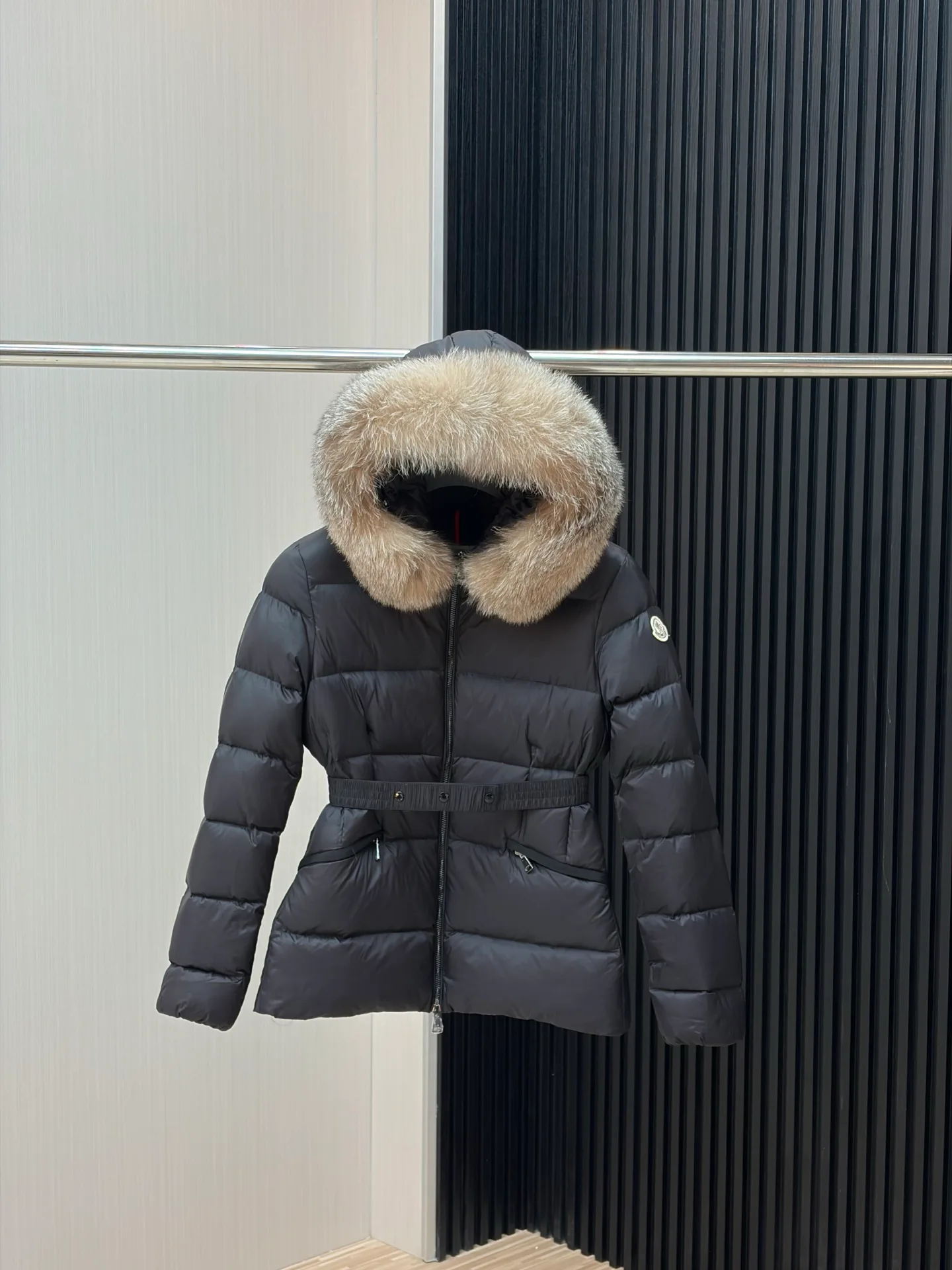 Куртки И Пуховики Женские Moncler 18007155