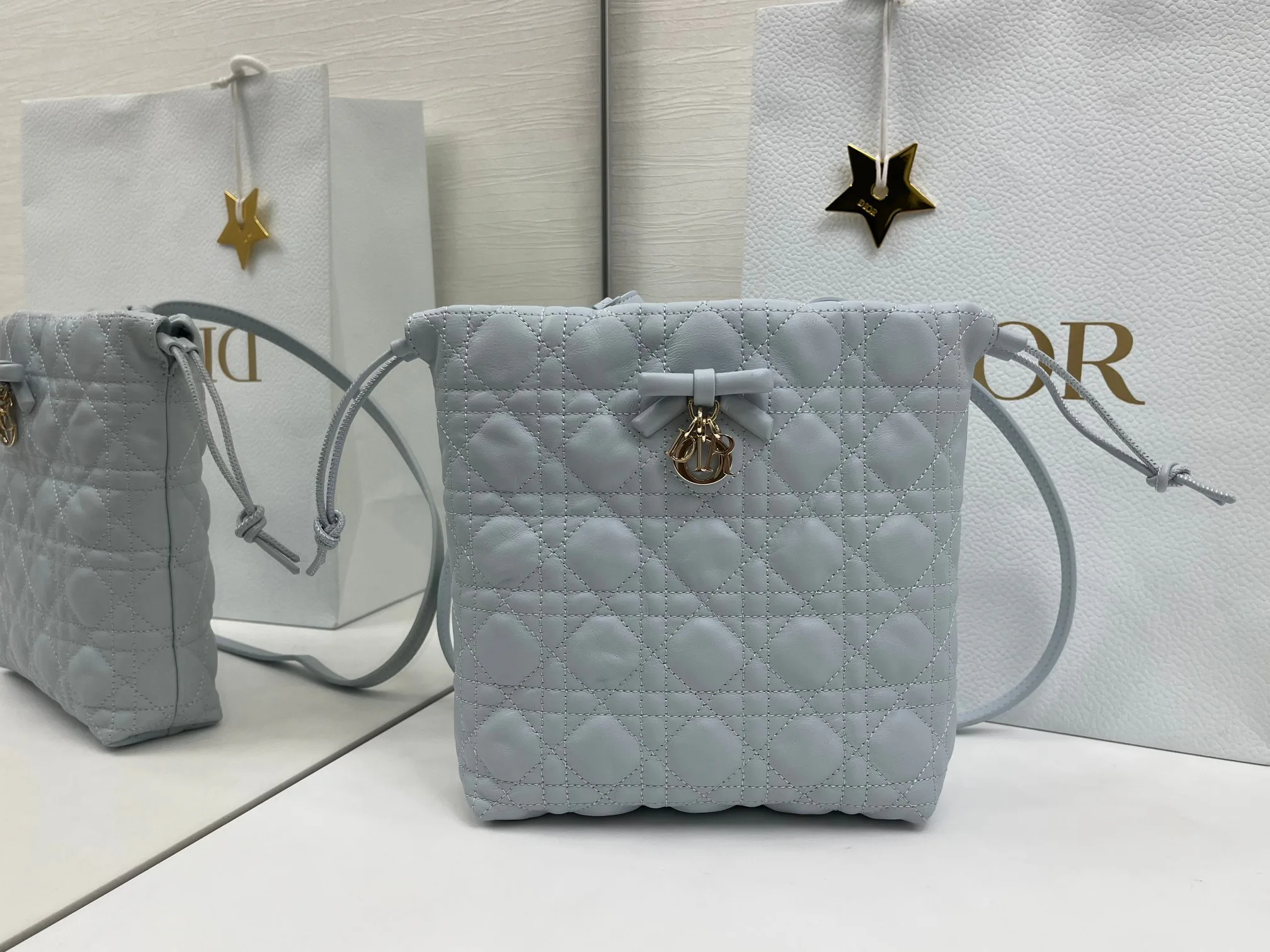 Классические Сумки Женские Christian Dior 12817865