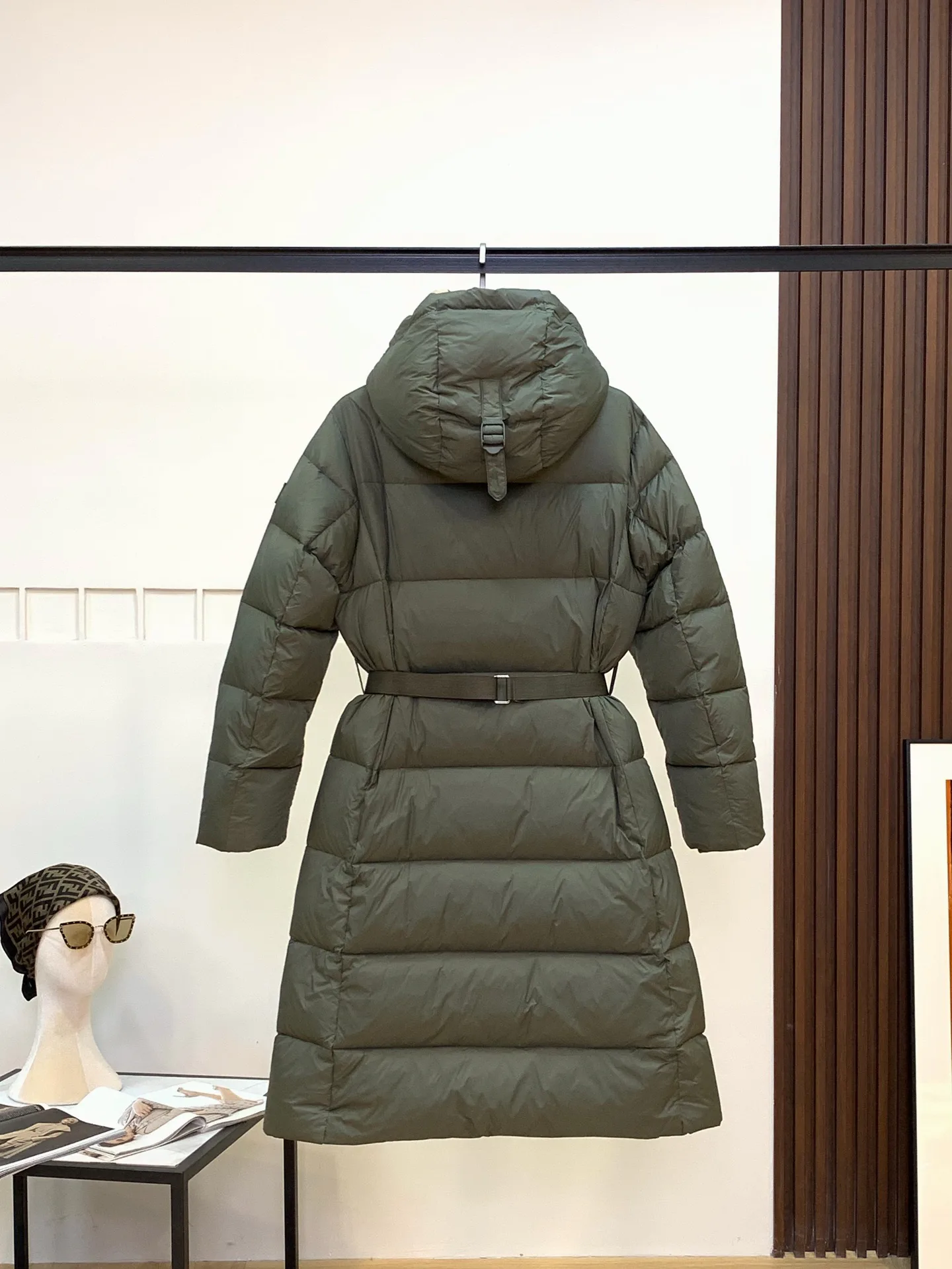 Куртки И Пуховики Женские Burberry 352905