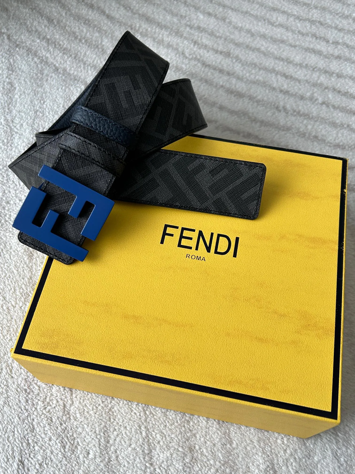 Ремни Fendi 11704489