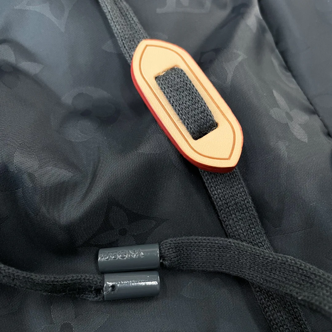 Куртки Женские Louis Vuitton 3274