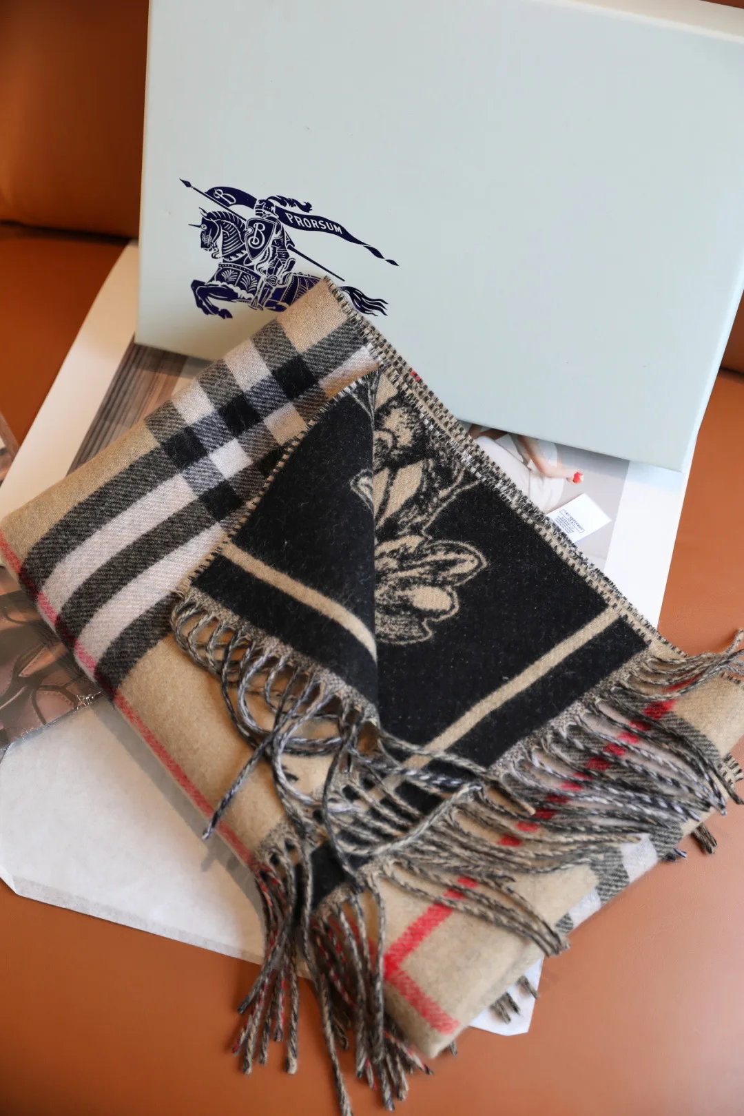 Шарфы Burberry 5049042