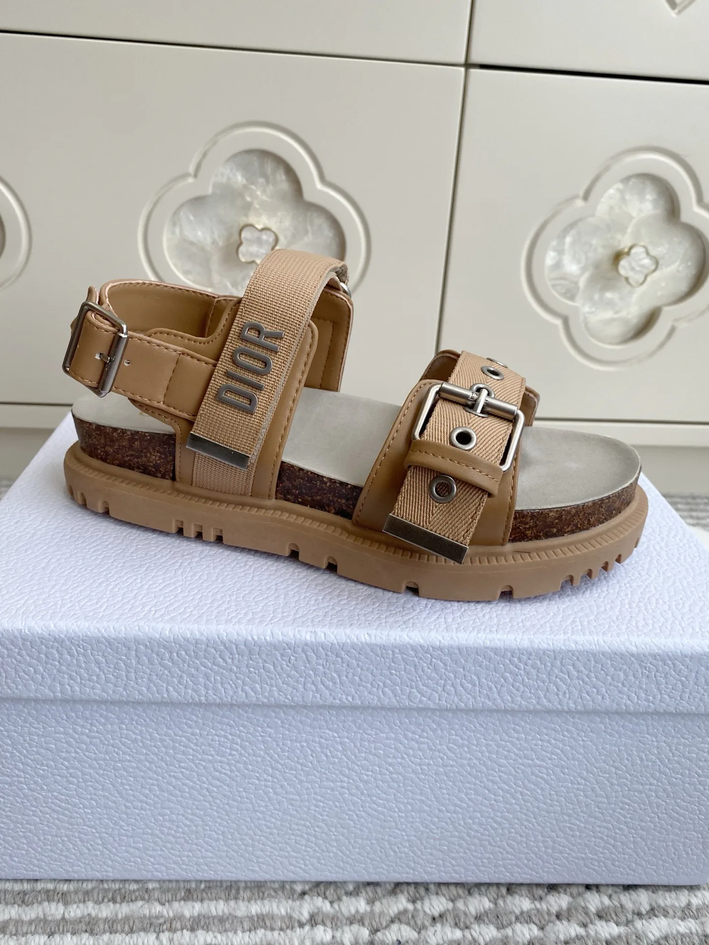 Сандалии Женские Christian Dior 12958192