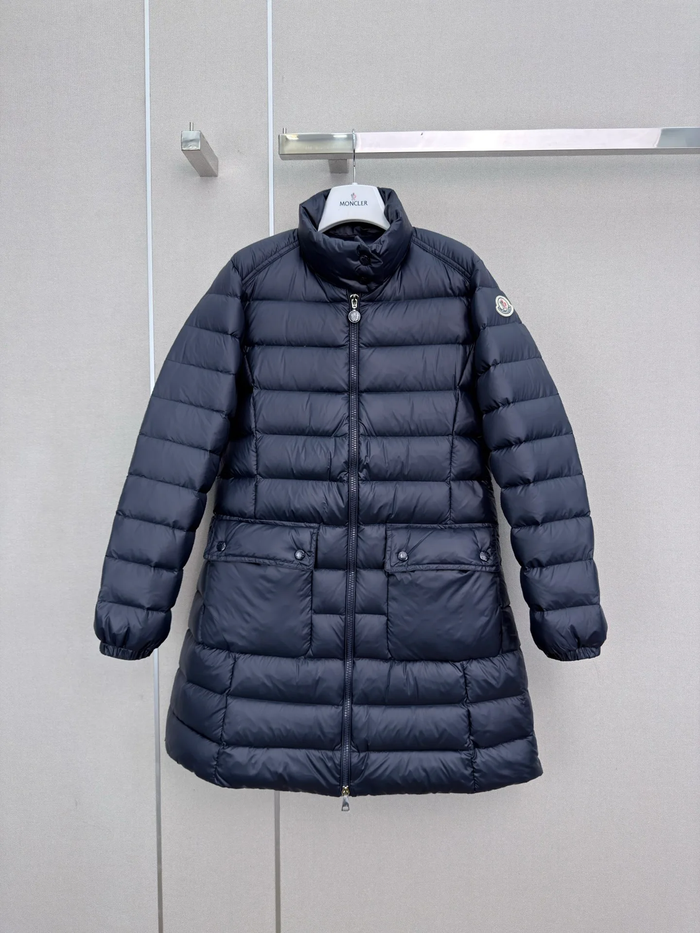 Куртки И Пуховики Женские Moncler 18586983
