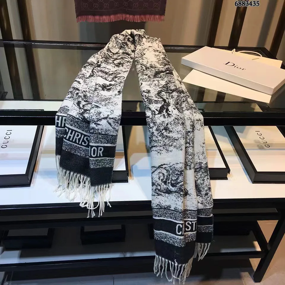 Шарфы Christian Dior 91069