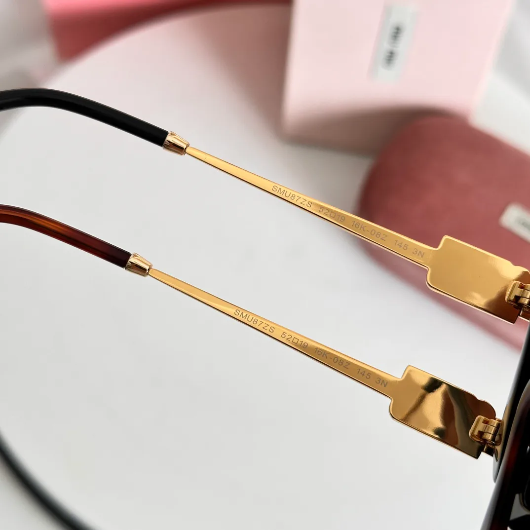 Очки Miu Miu 175124