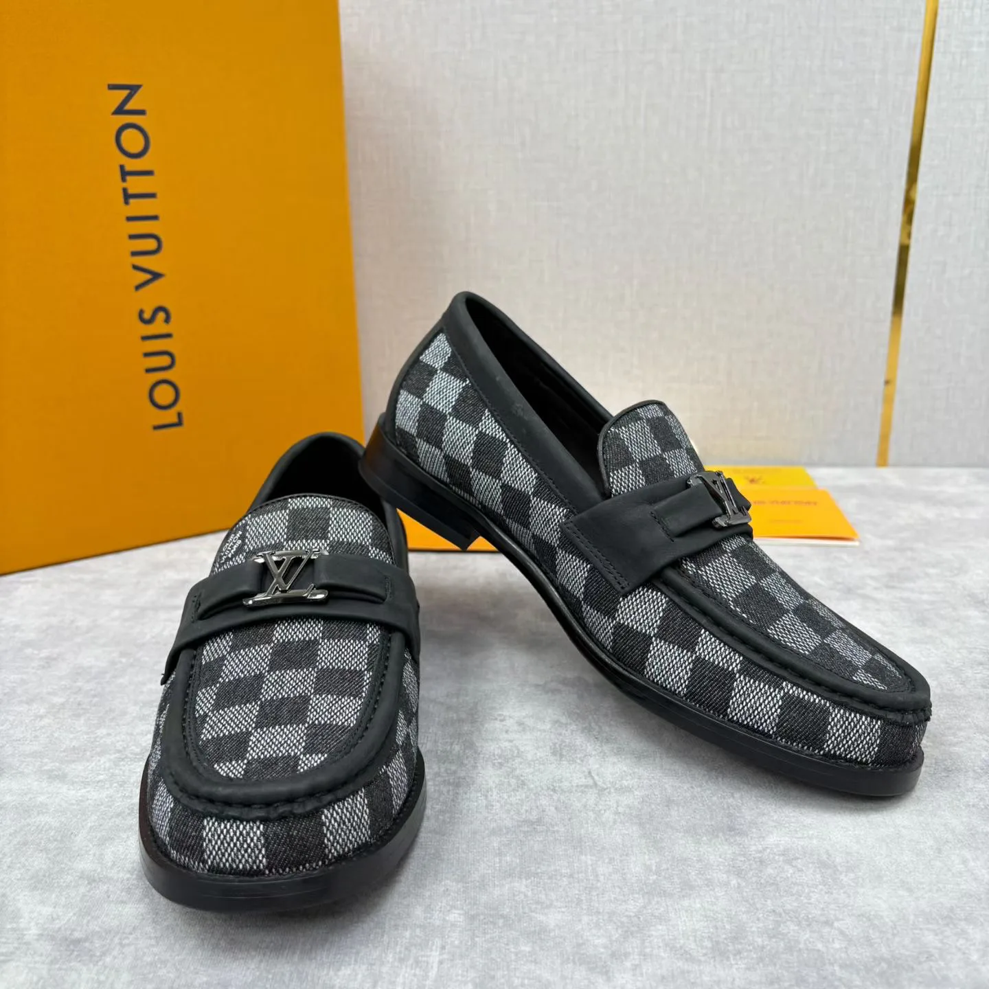 Лоферы И Туфли Мужские Louis Vuitton 18193953