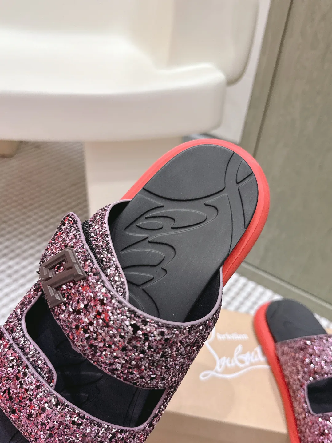 Шлепанцы Мужские Christian Louboutin 488294