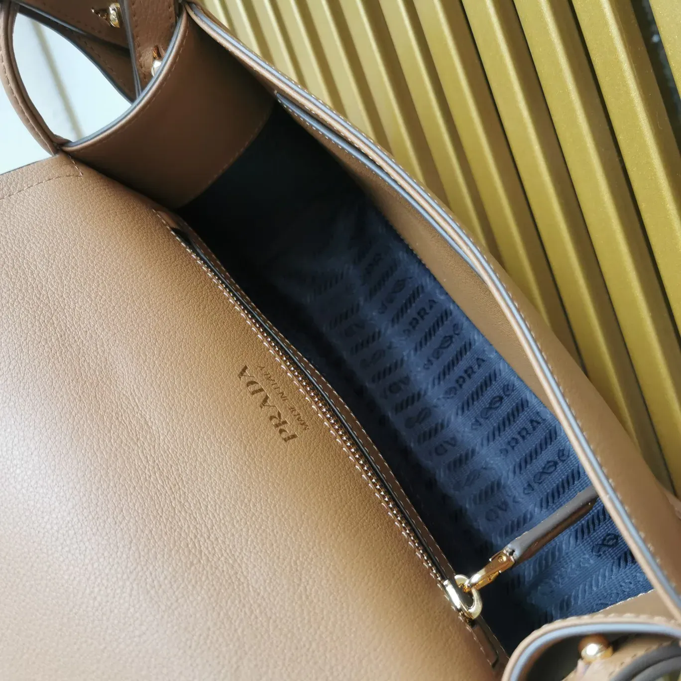 Сумки На Ремне Женские Prada 87207