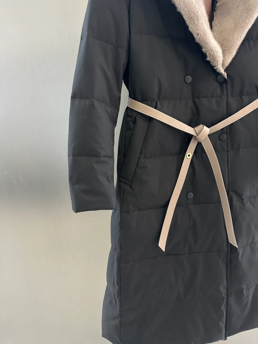 Пуховики Женские Loro Piana 556954