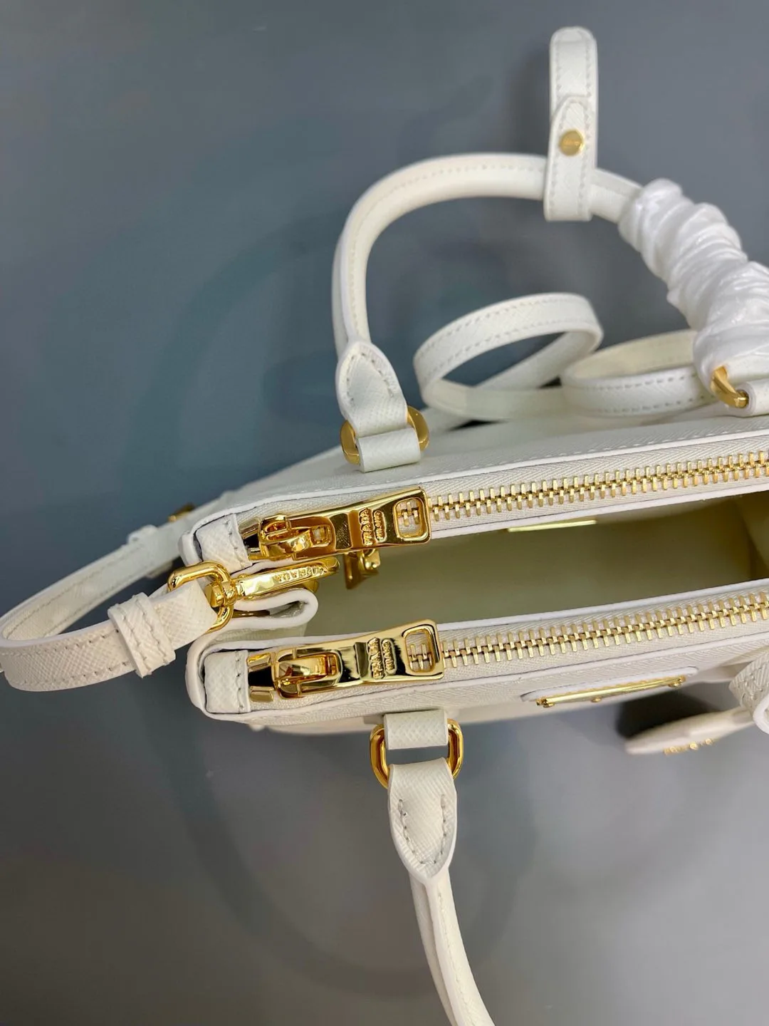 Сумки На Ремне Женские Prada 9015