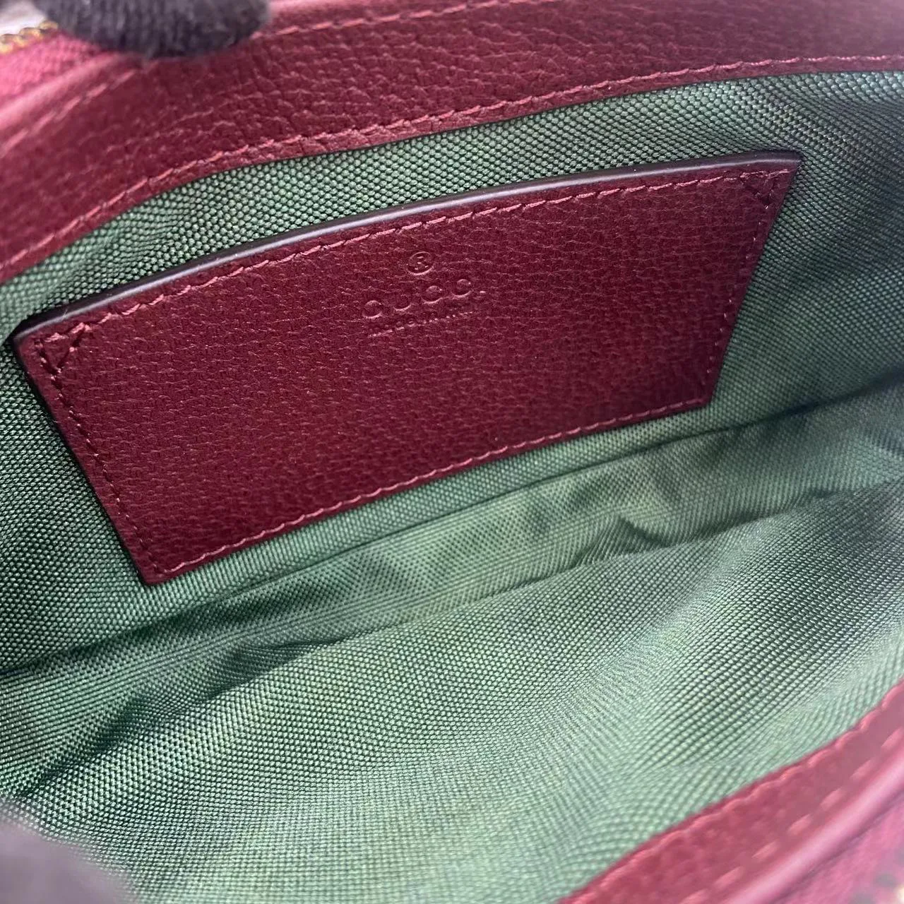 Классические Сумки Женские Gucci 13435202