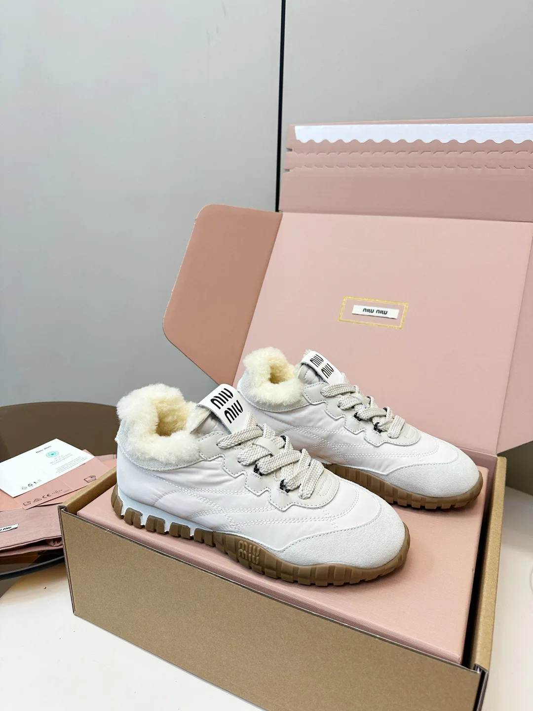 Кроссовки Женские Miu Miu 582519