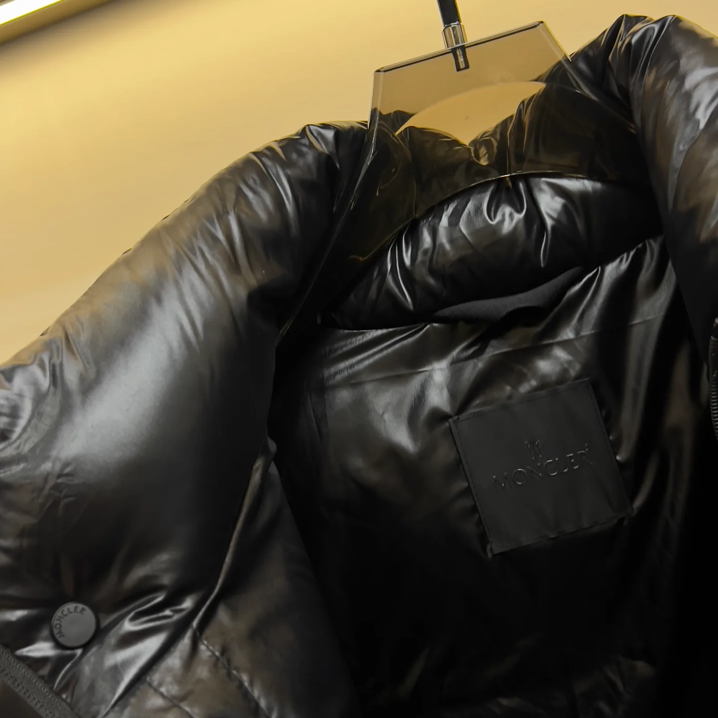 Куртки И Пуховики Женские Moncler 844165