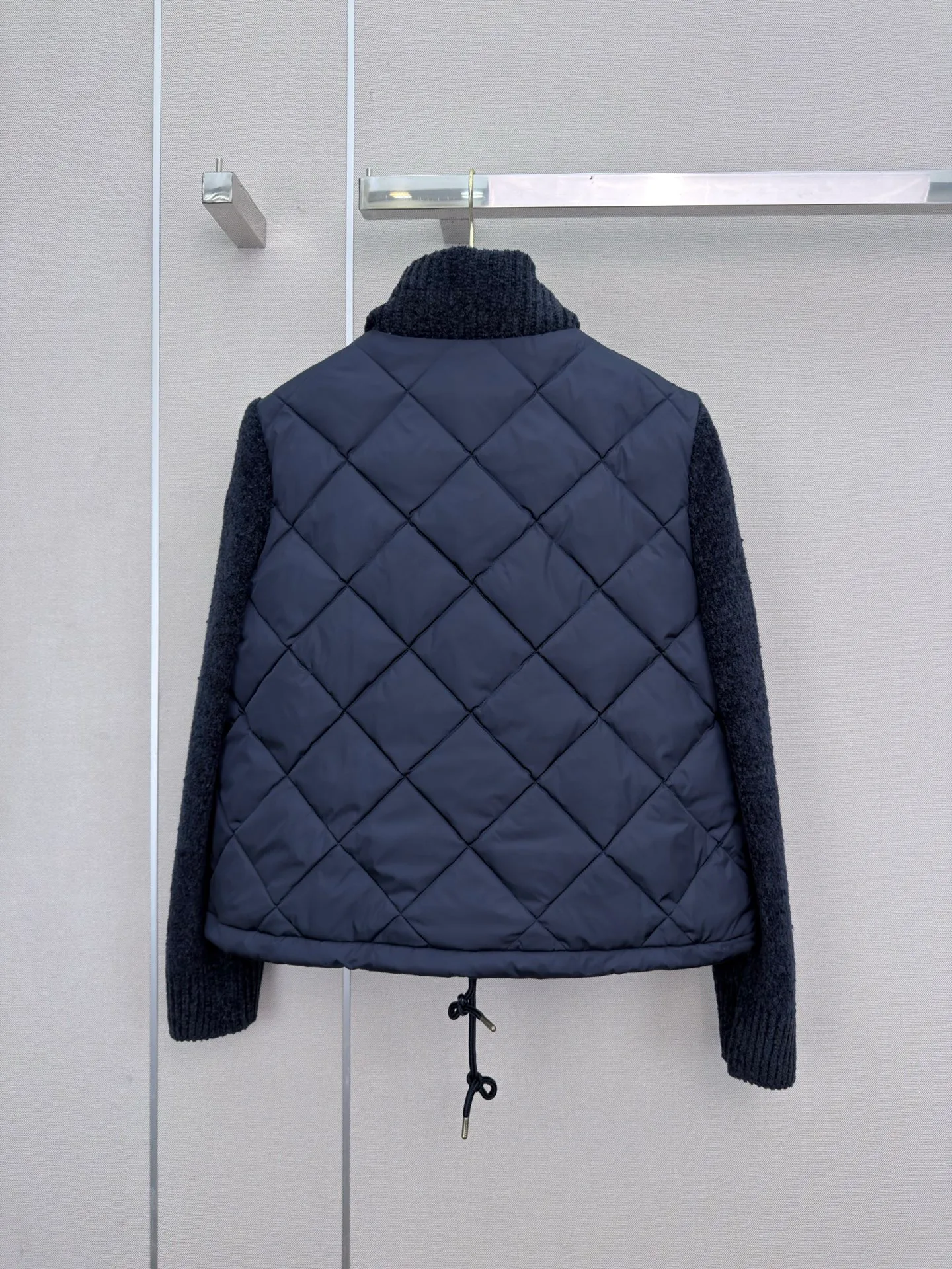 Куртки И Пуховики Женские Moncler 18203545