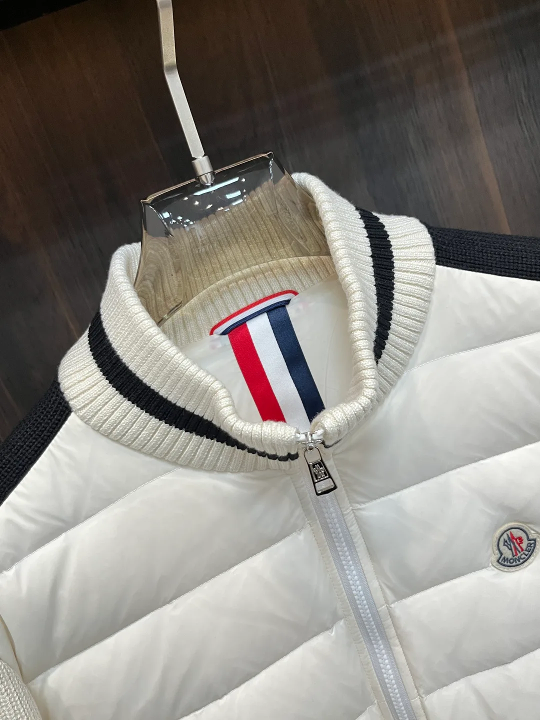 Куртки И Пуховики Мужские Moncler 558511