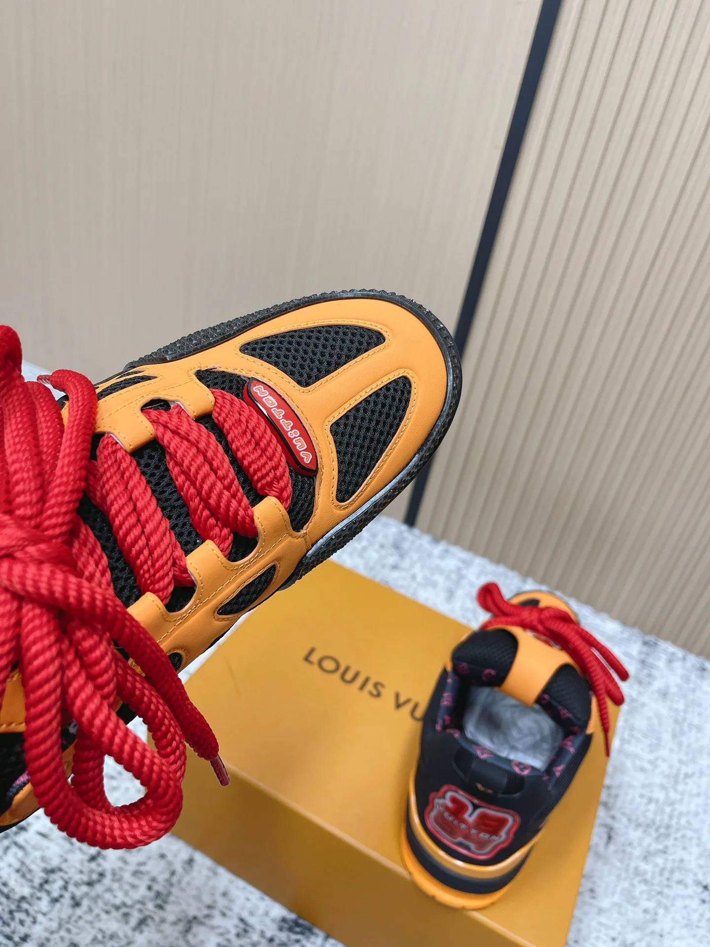 Кроссовки Женские Louis Vuitton 997527