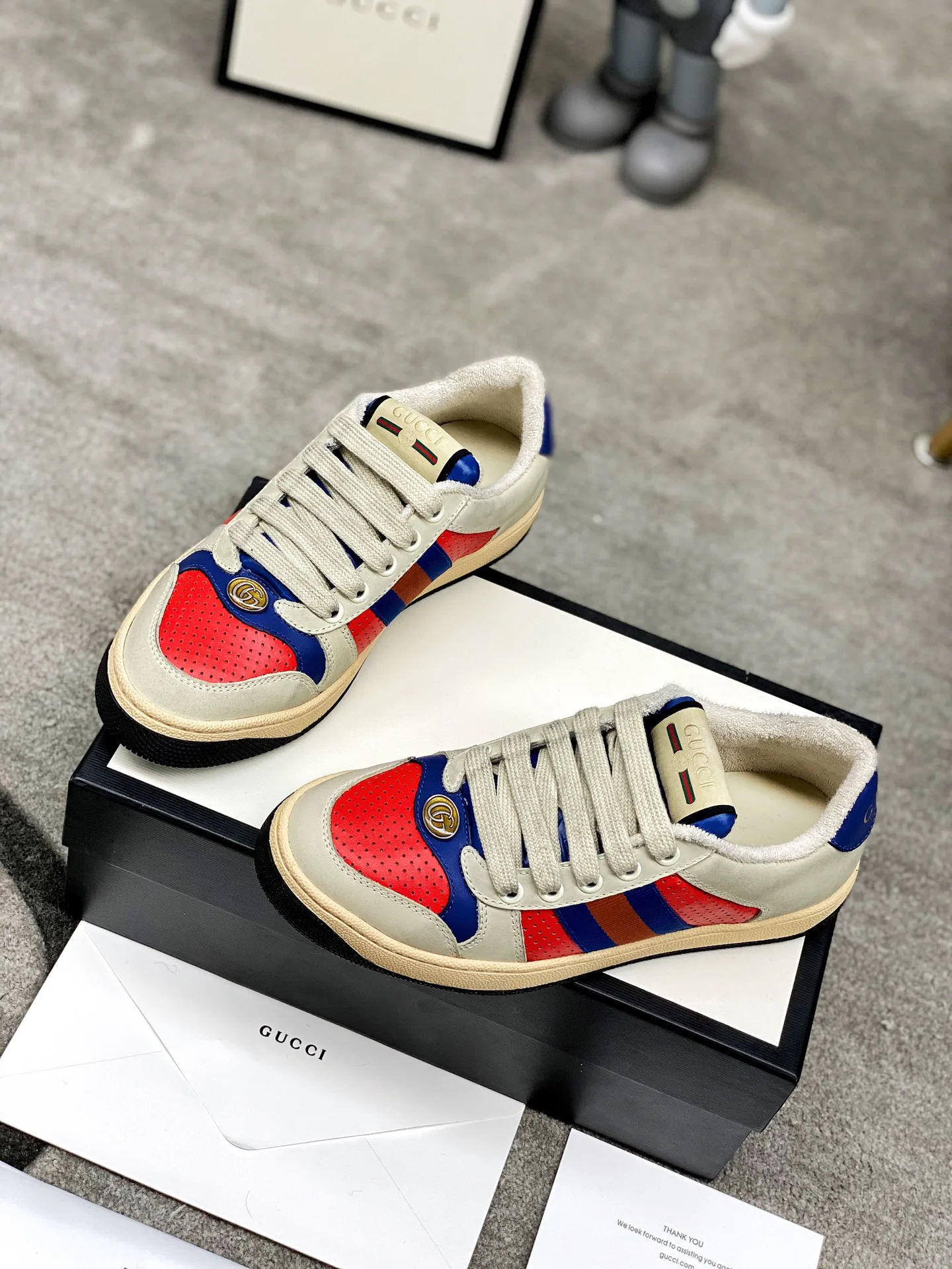 Кроссовки Женские Gucci 945007