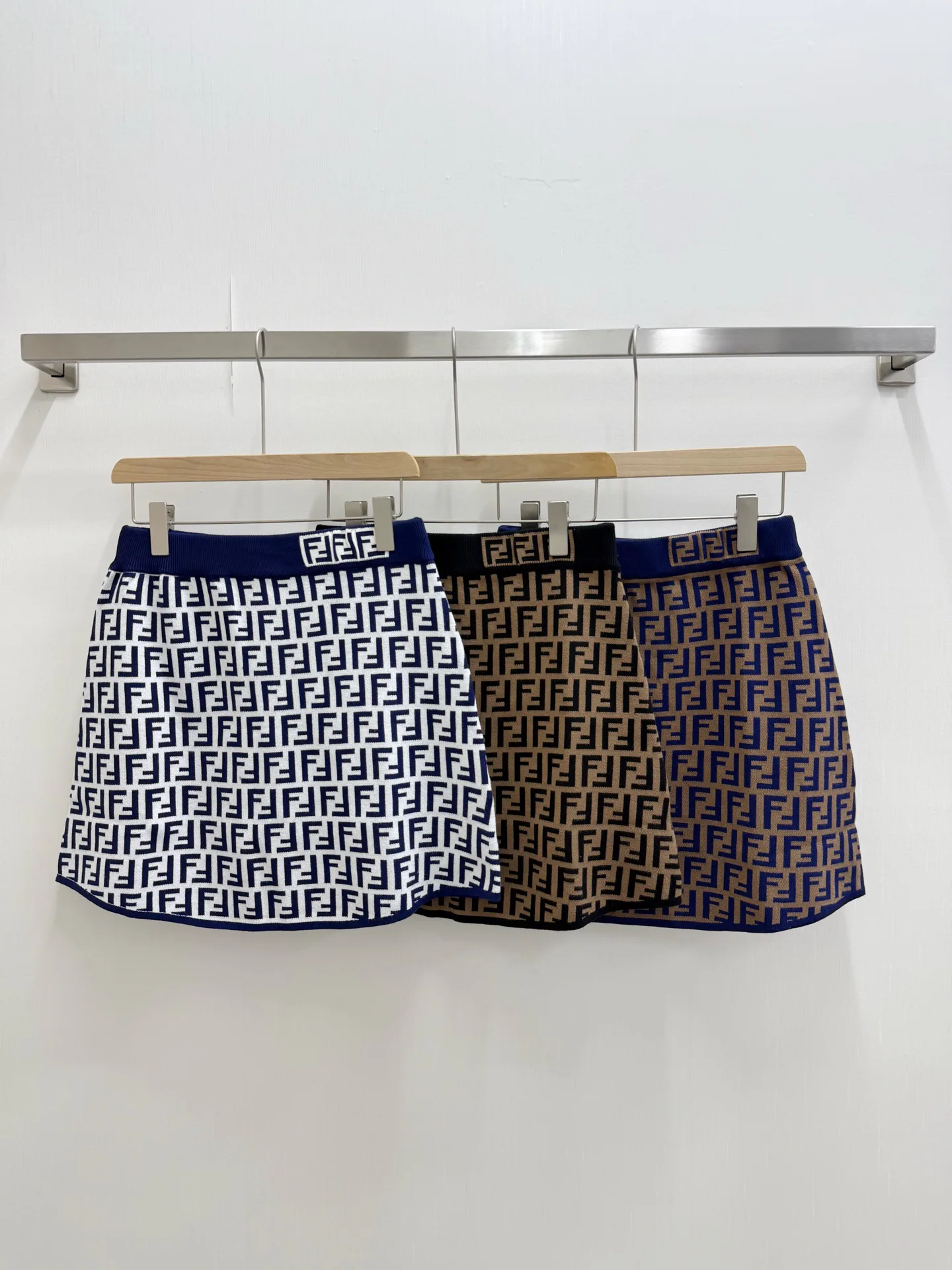 Юбки Женские Fendi 17285192