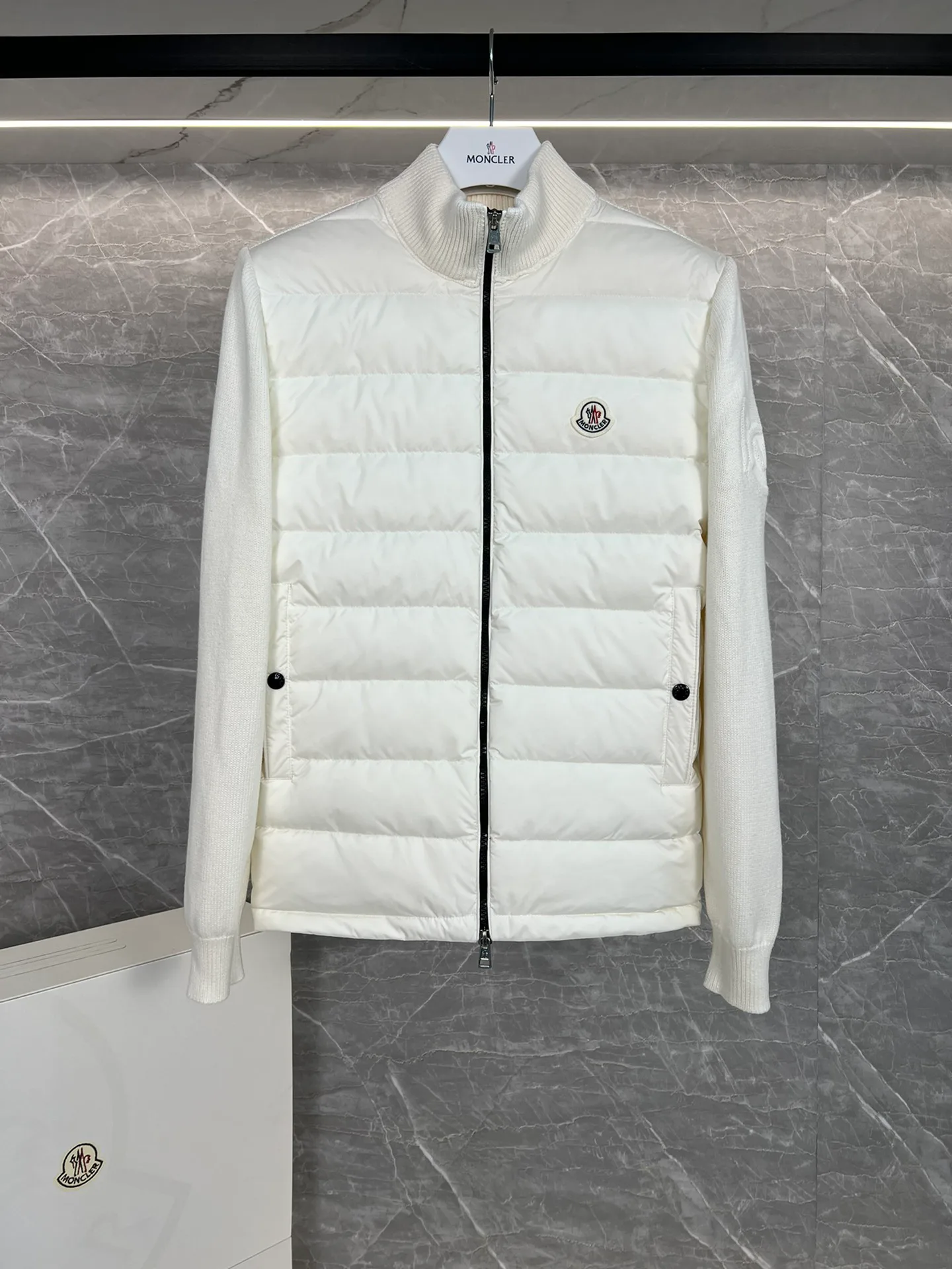 Куртки И Пуховики Мужские Moncler 13931278
