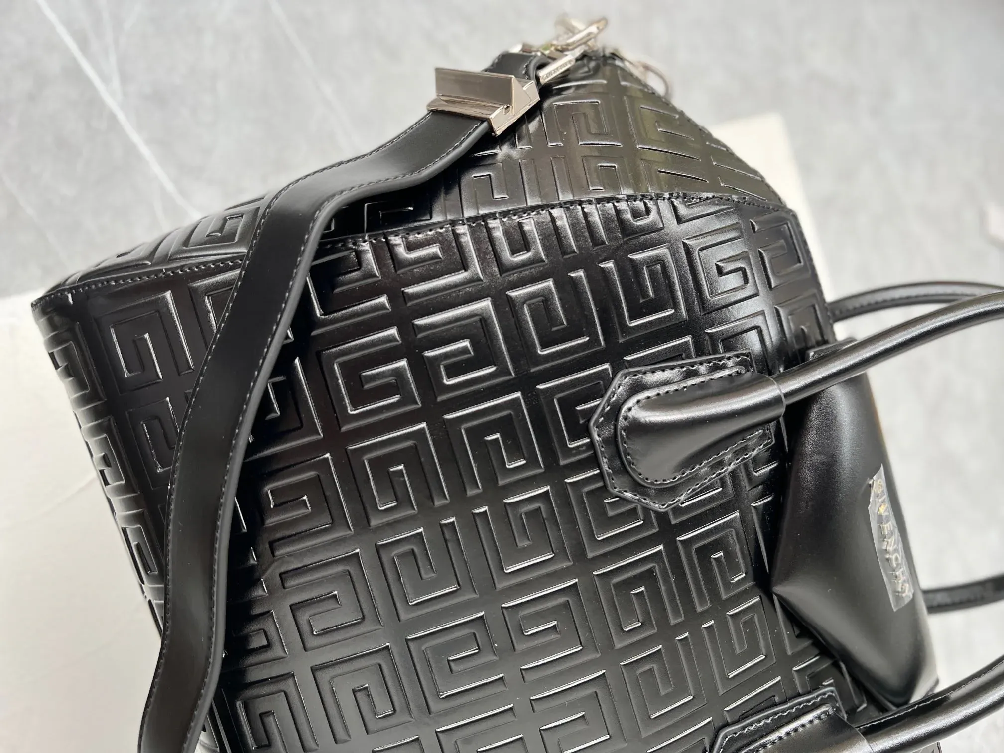 Сумки На Ремне Женские Givenchy 445262