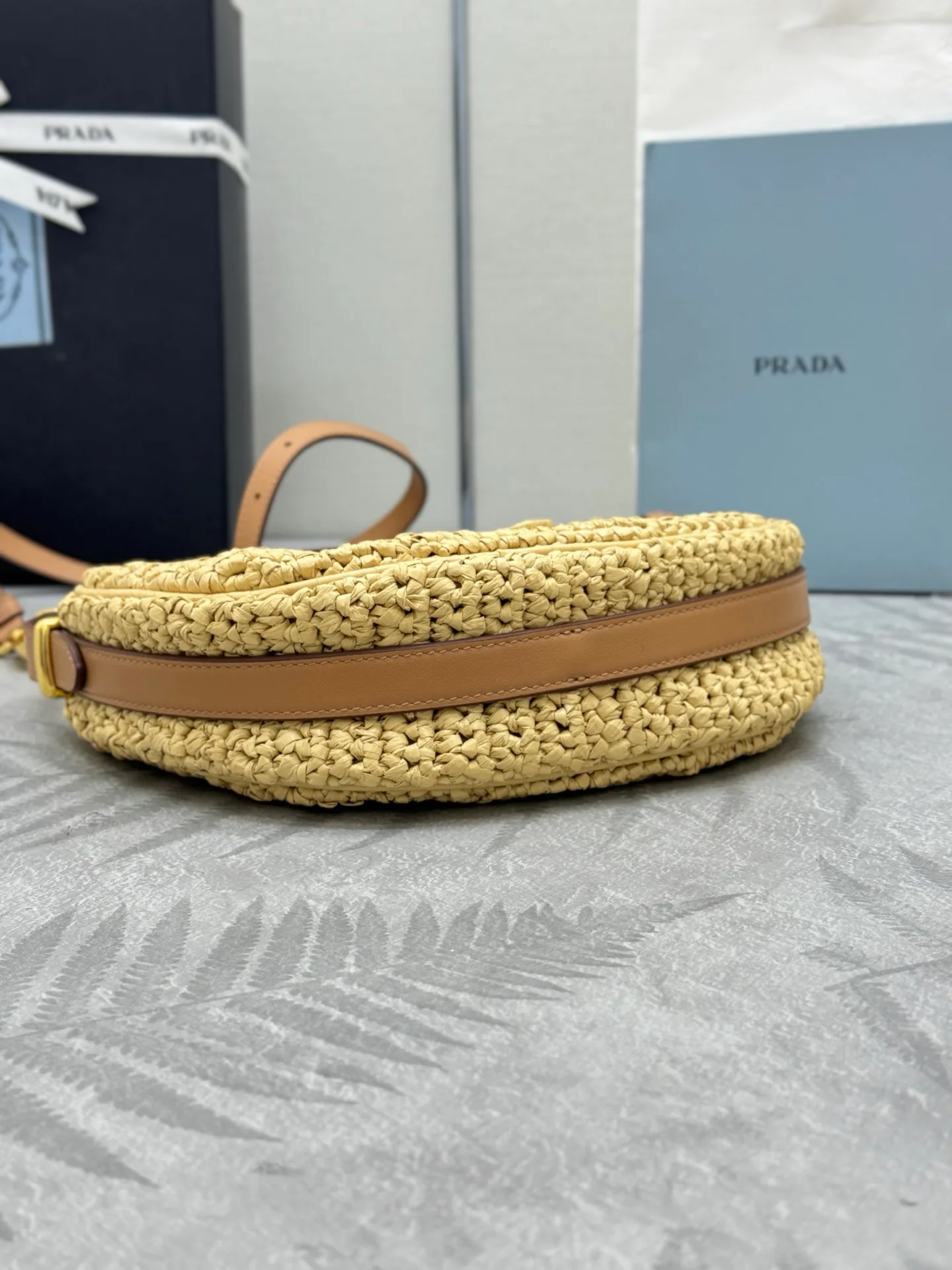 Сумки На Ремне Женские Bottega Veneta 14315354