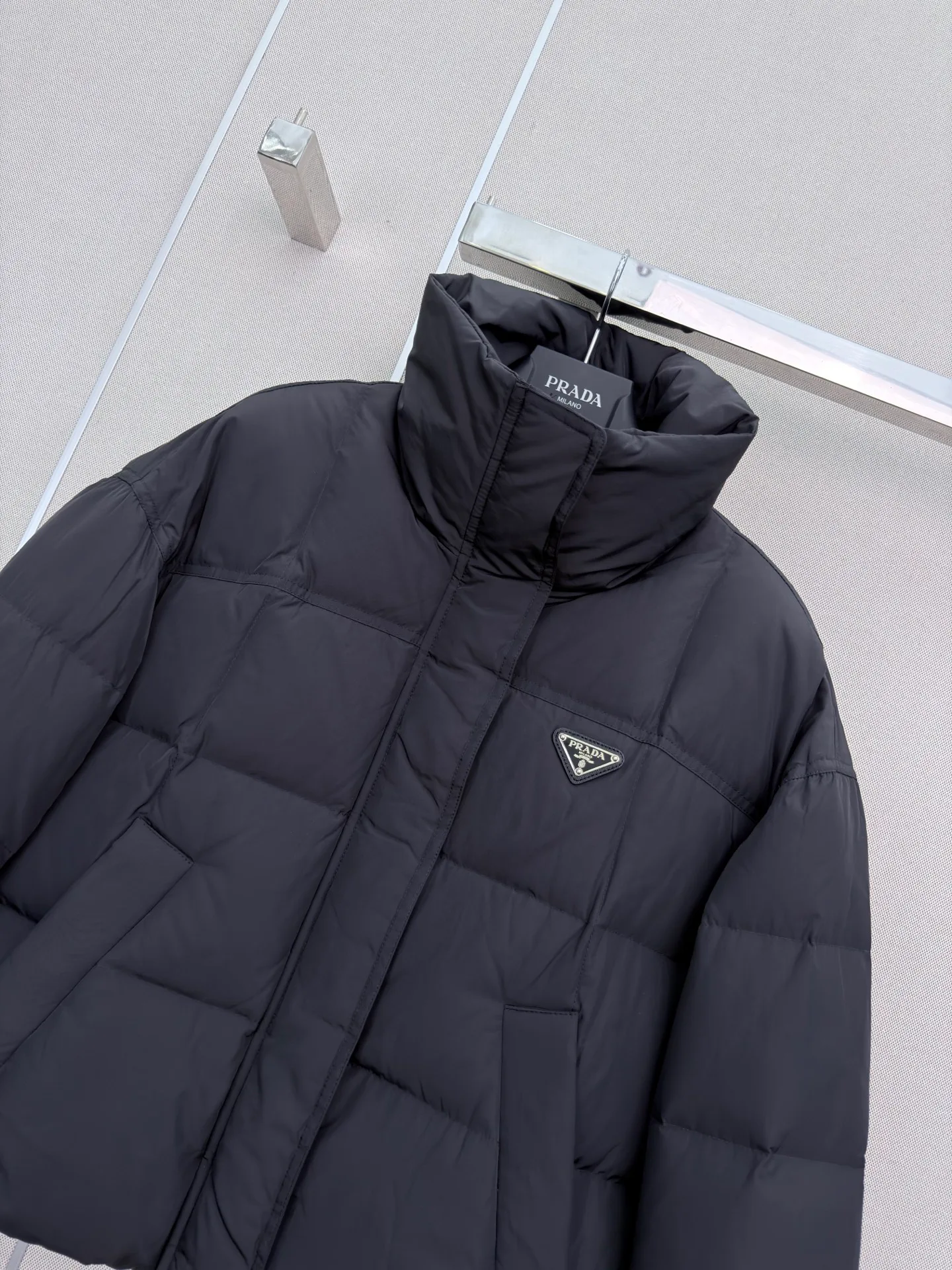 Куртки И Пуховики Женские Prada 19589744