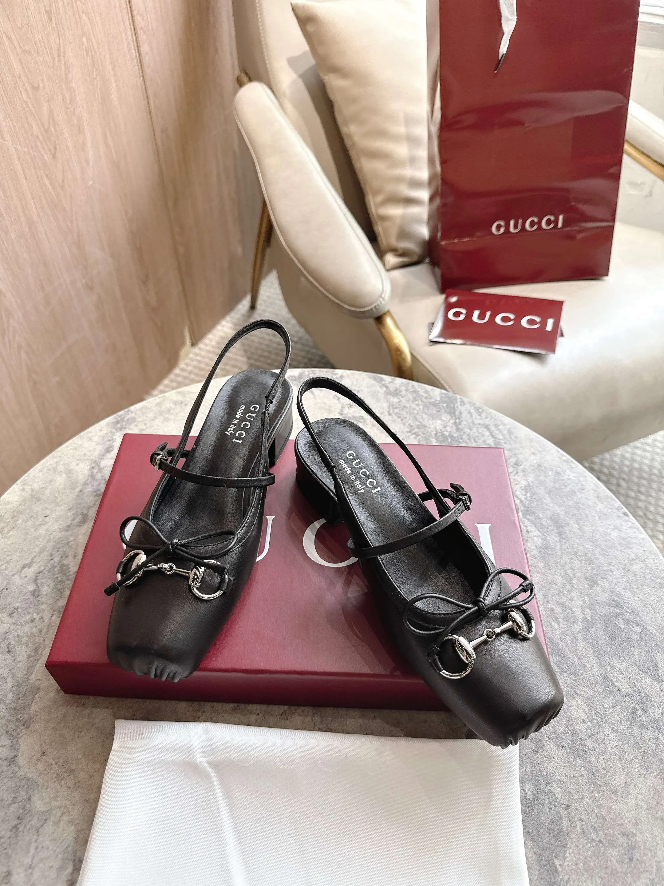 Босоножки Женские Gucci 12702535