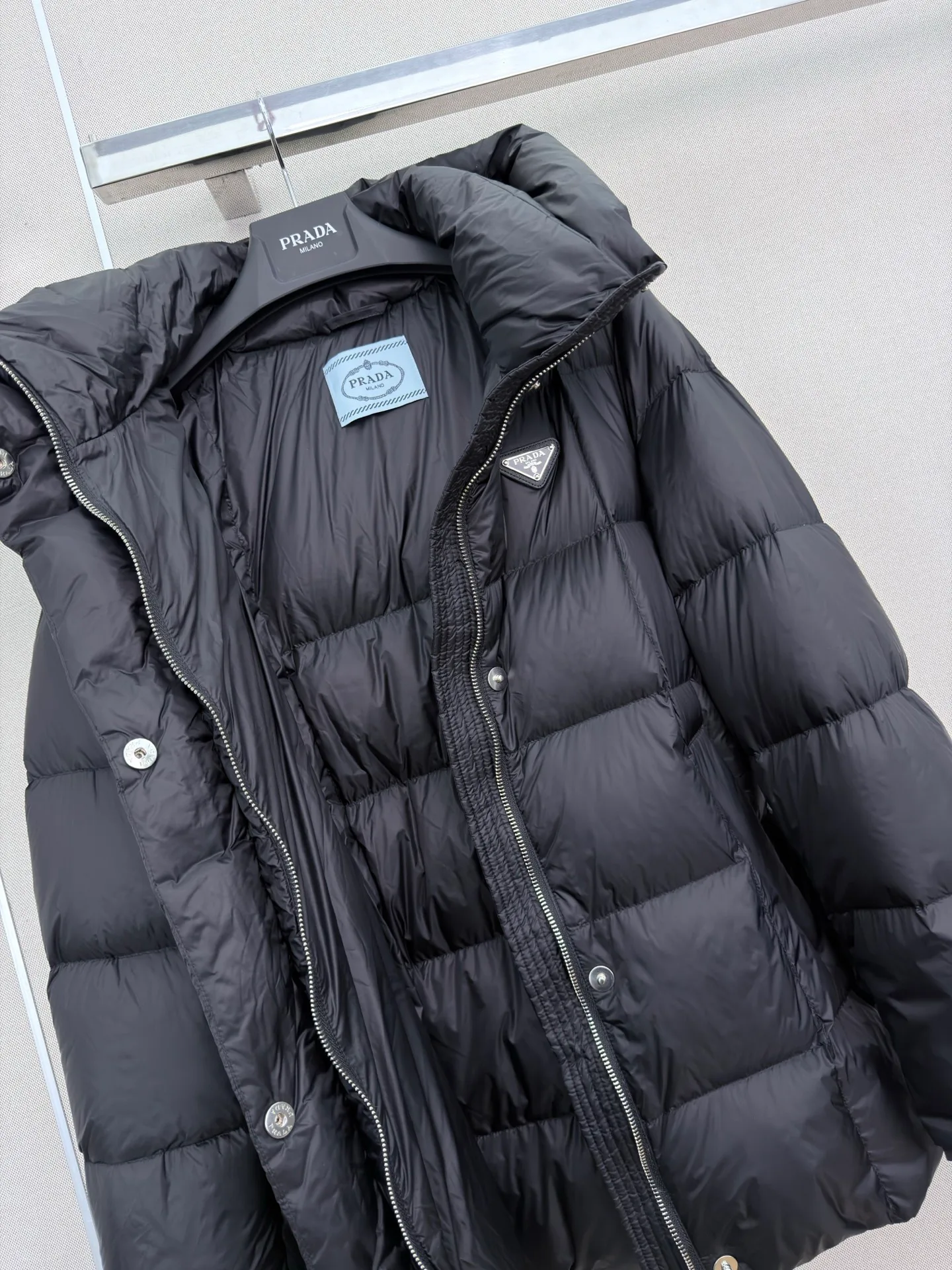 Куртки И Пуховики Женские Prada 18127515
