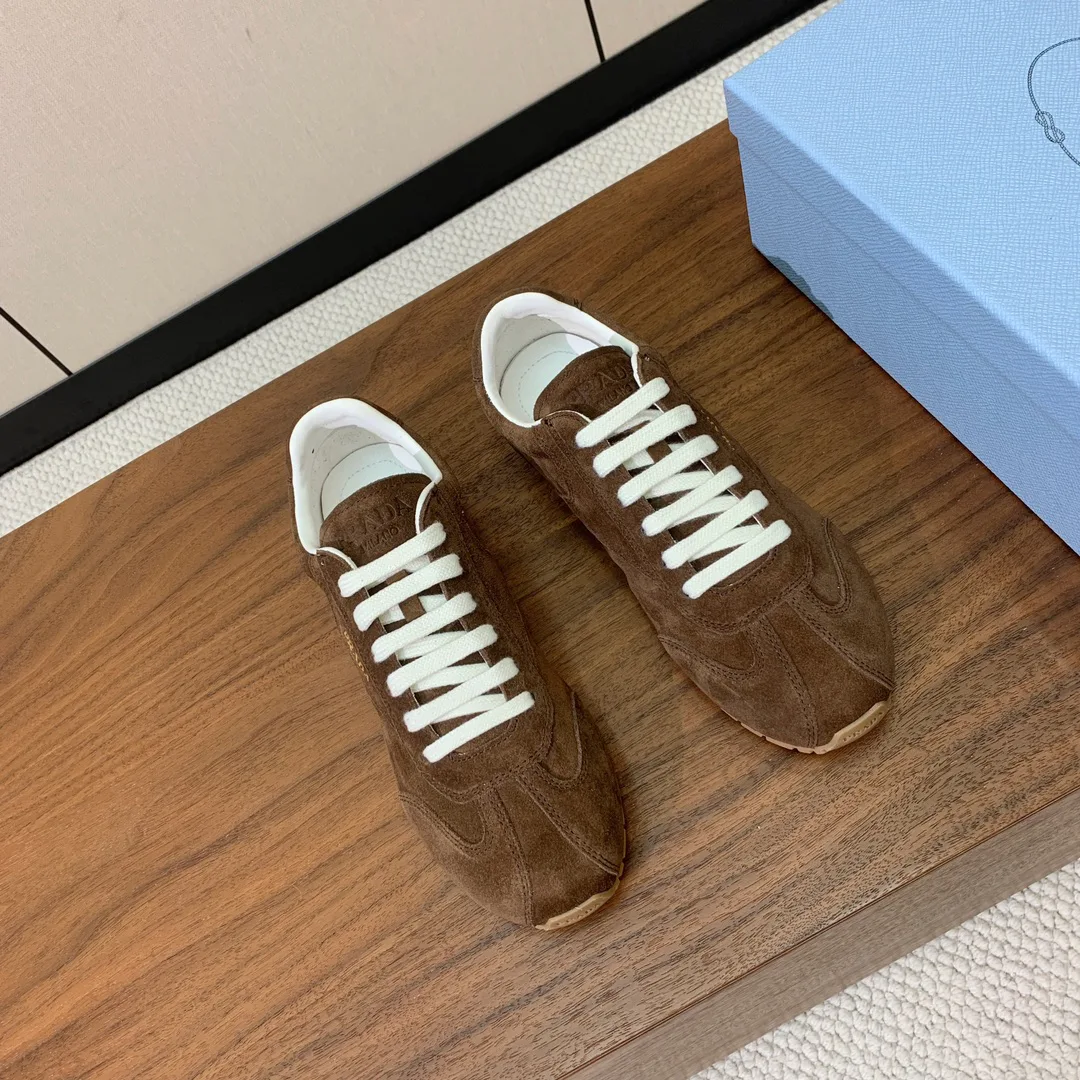 Кроссовки Женские Prada 879177