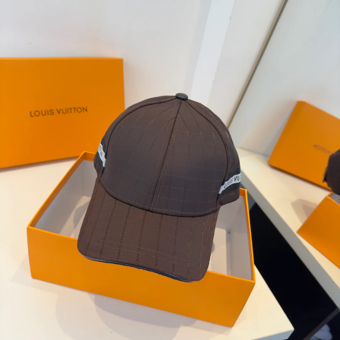 Головные Уборы Louis Vuitton 11416647