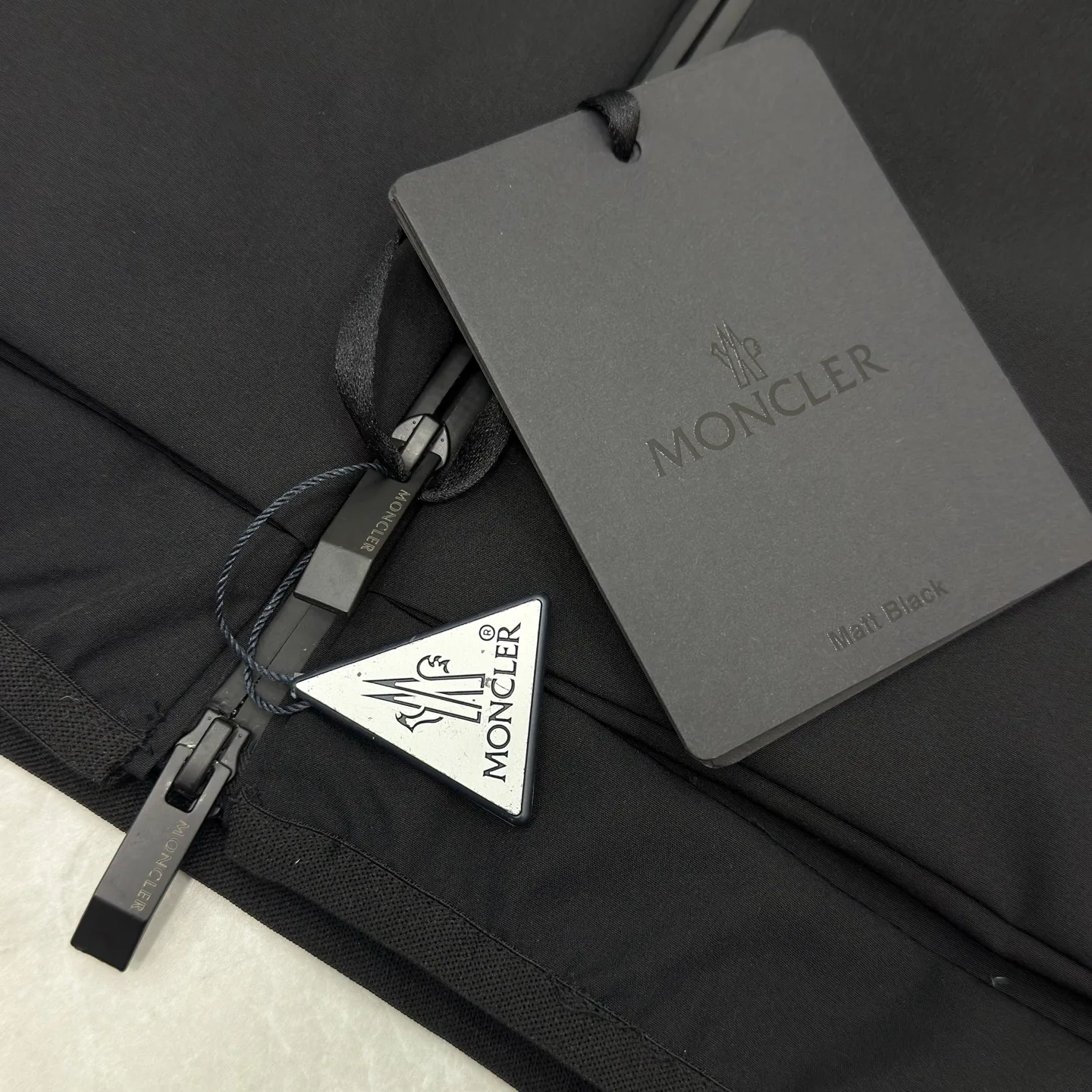 Куртки И Пуховики Мужские Moncler 11479476