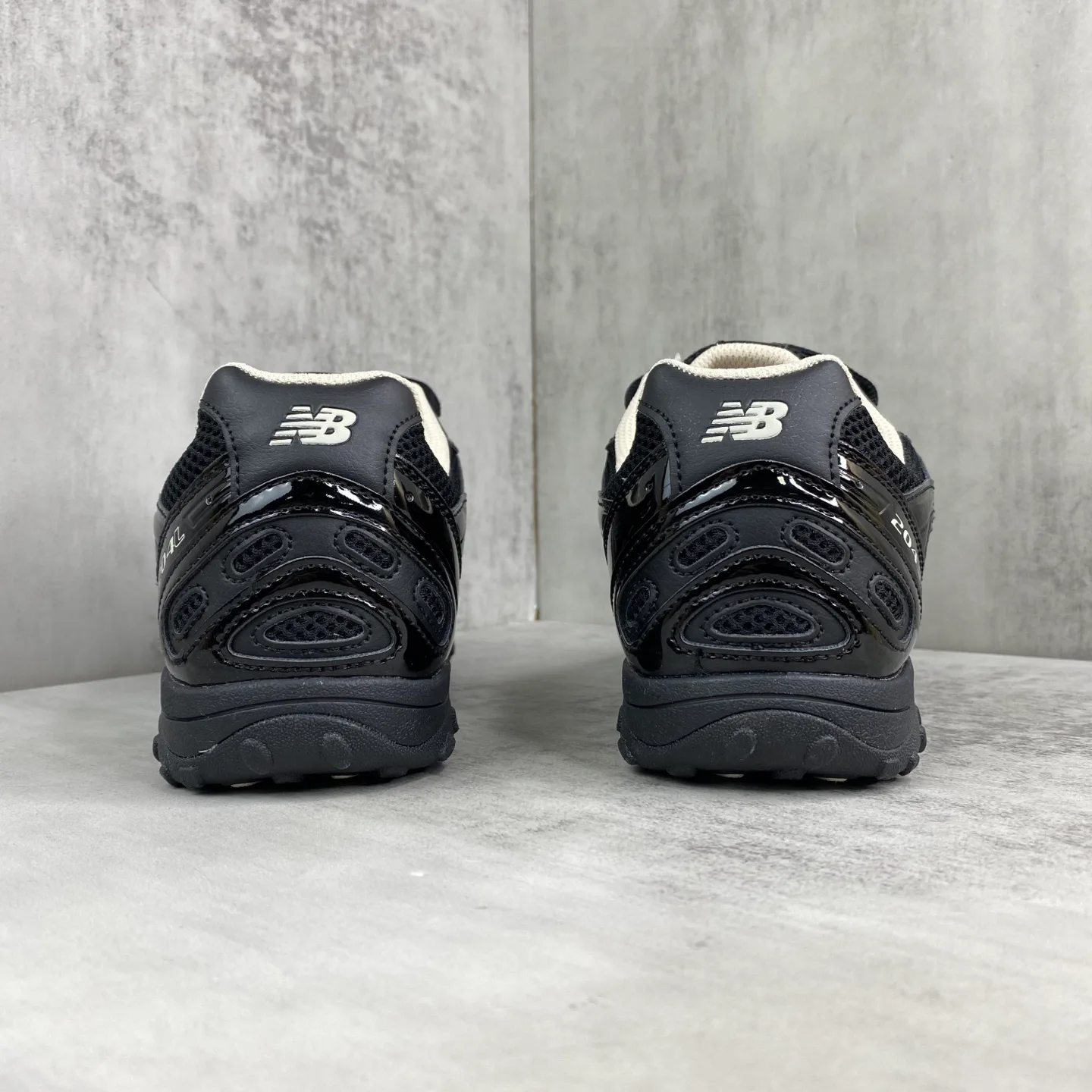Кроссовки Женские New Balance 17963595