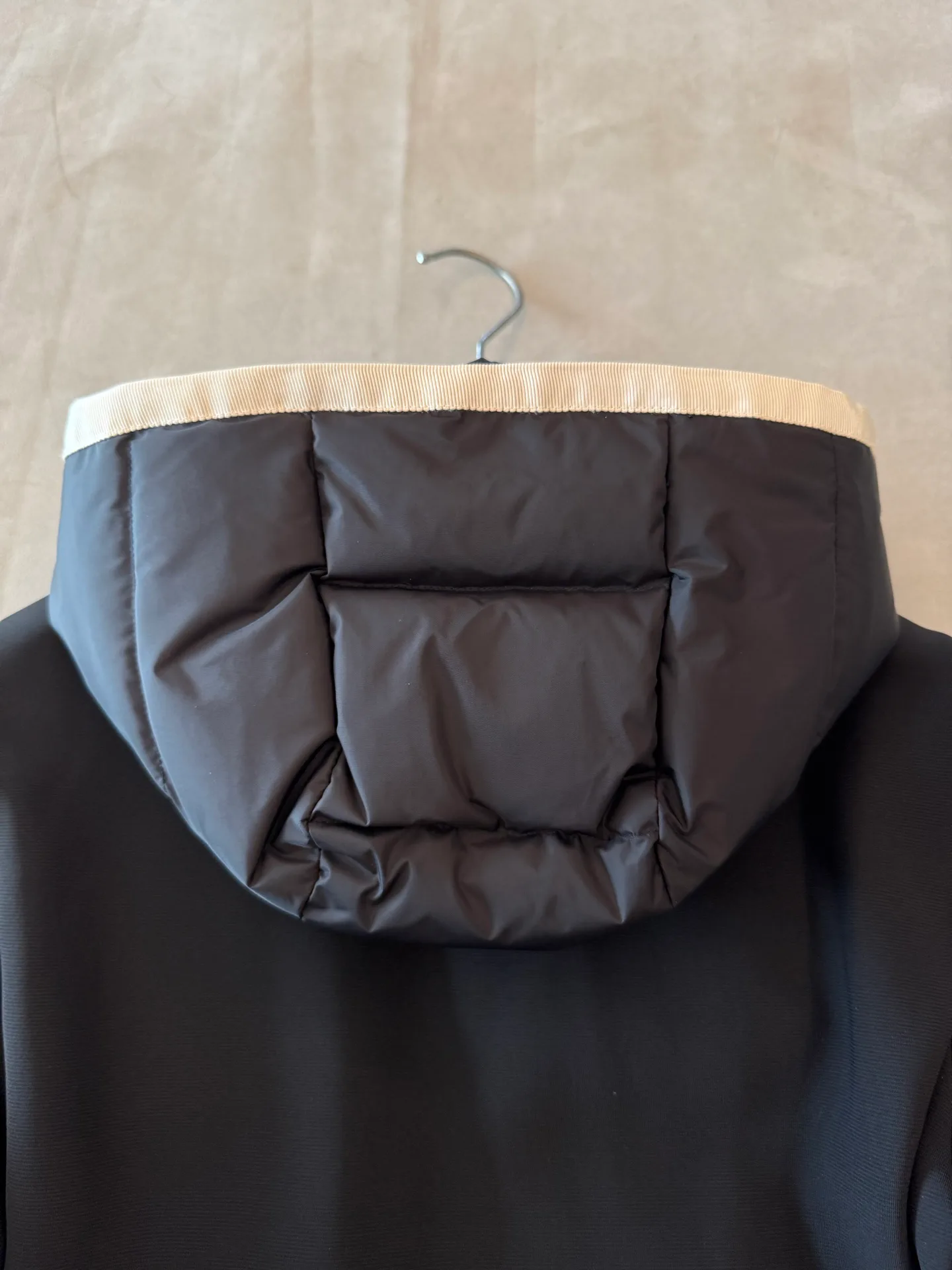 Куртки И Пуховики Женские Moncler 18491939