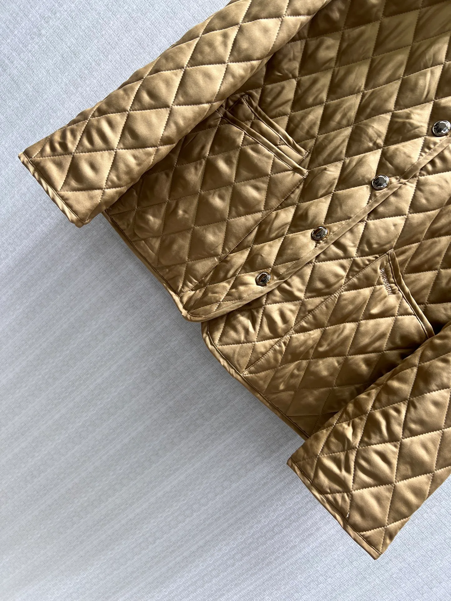 Куртки И Пуховики Женские Burberry 18094605