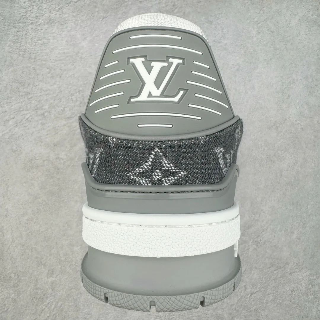 Кроссовки Женские Louis Vuitton 15207