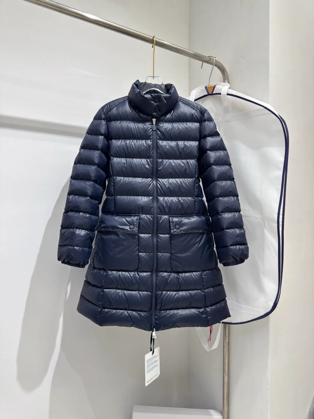 Куртки И Пуховики Женские Moncler 18690108