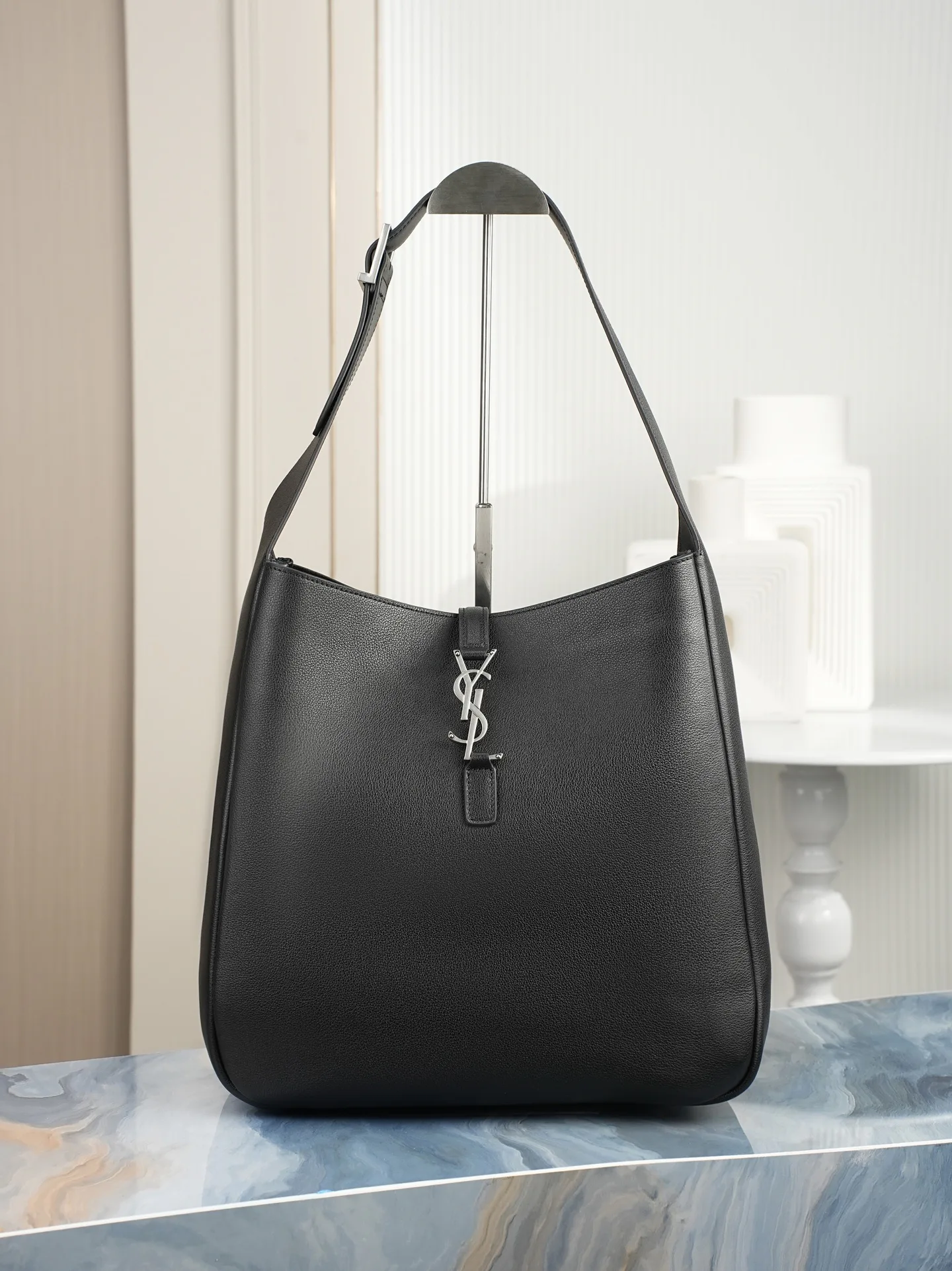 Классические Сумки Женские Saint Laurent 18004333