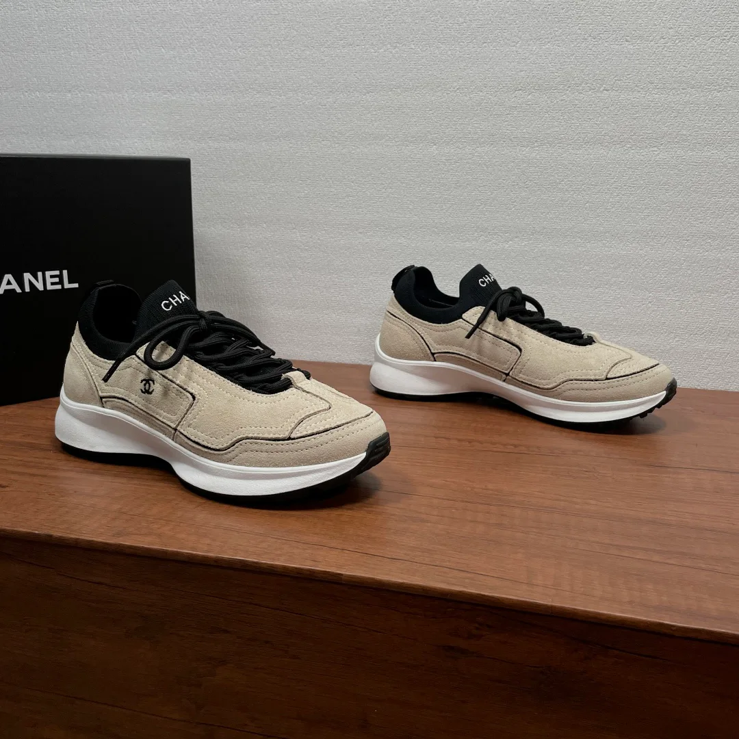 Кроссовки Женские Chanel 17542464