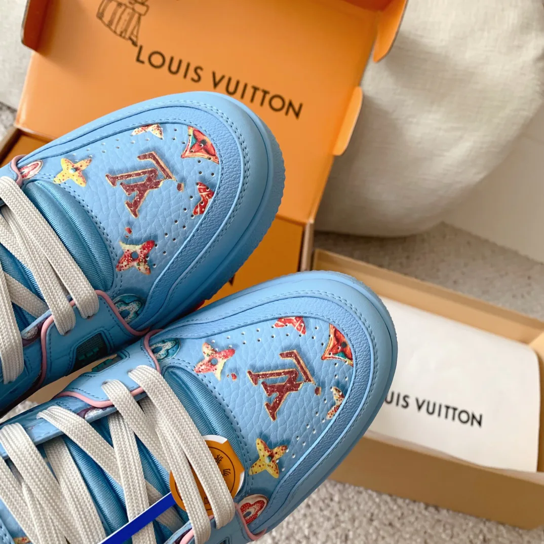 Кроссовки Женские Louis Vuitton 5893977